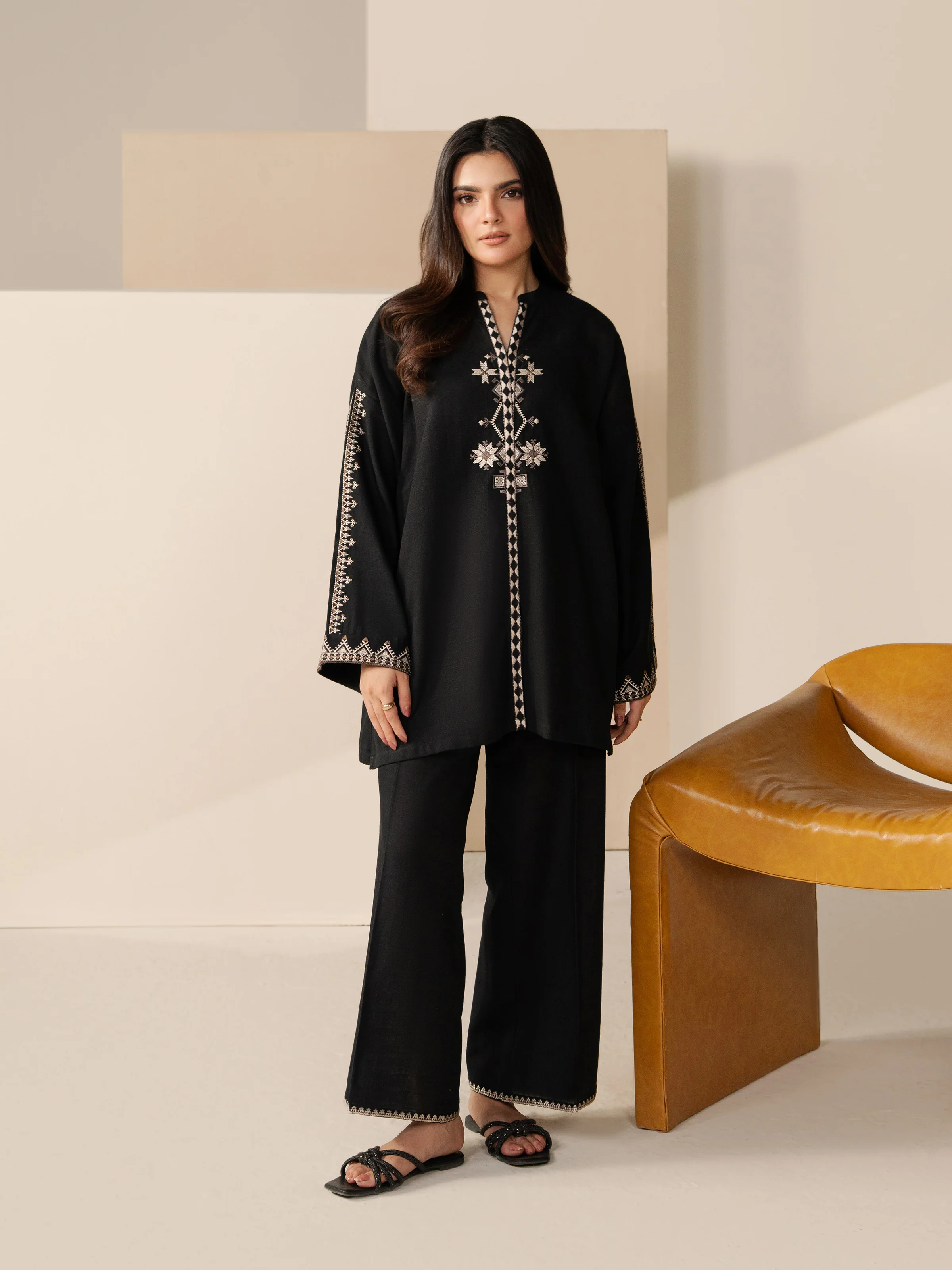 Pret Embroidered Khaddar Co-ord Set - EWTKED5-84010ST