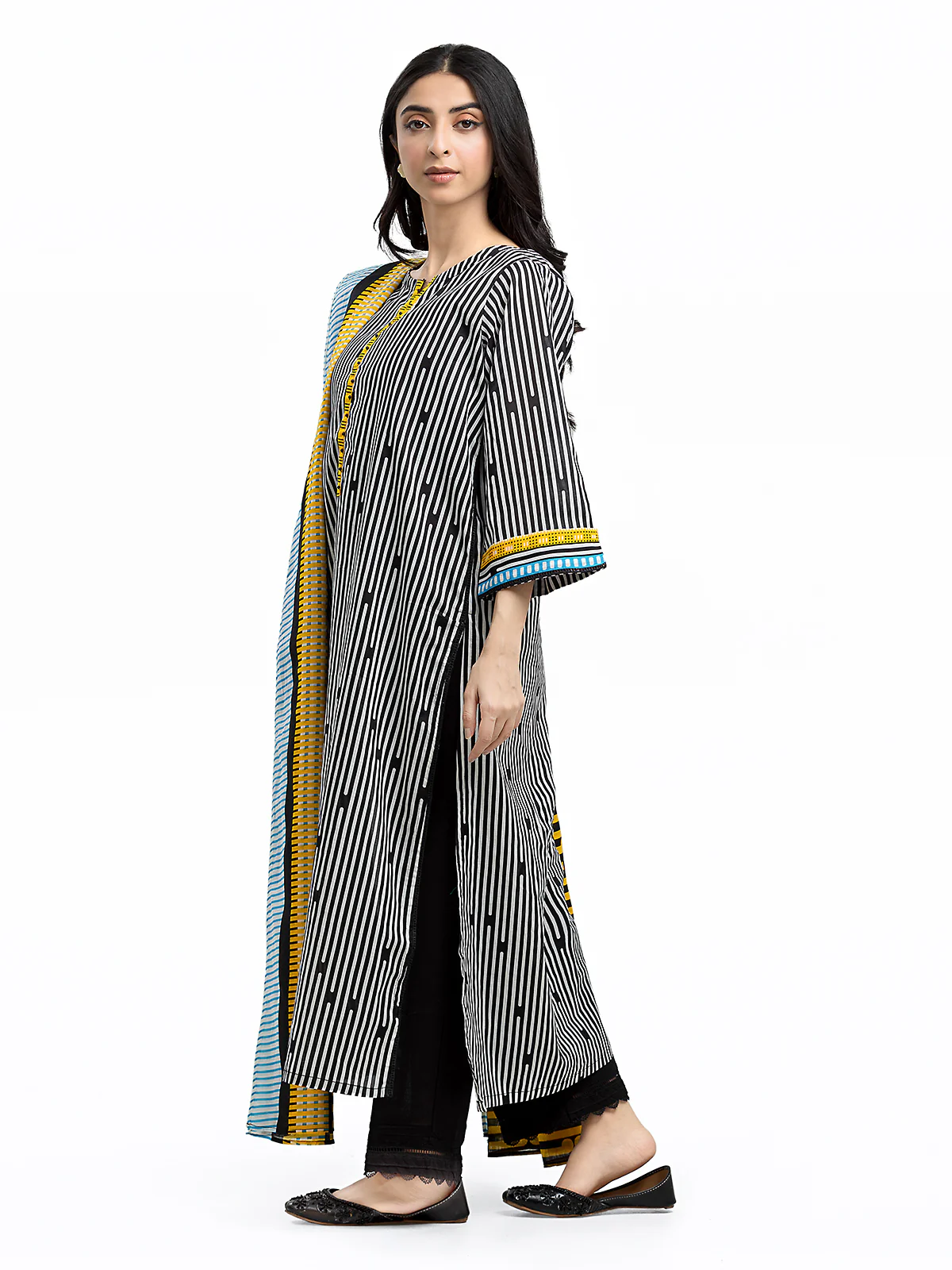 Pret Printed Lawn Shirt Dupatta - EWTKS24-69697SD - Image 3