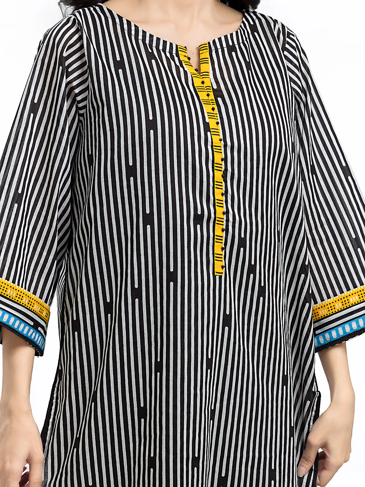 Pret Printed Lawn Shirt Dupatta - EWTKS24-69697SD - Image 4
