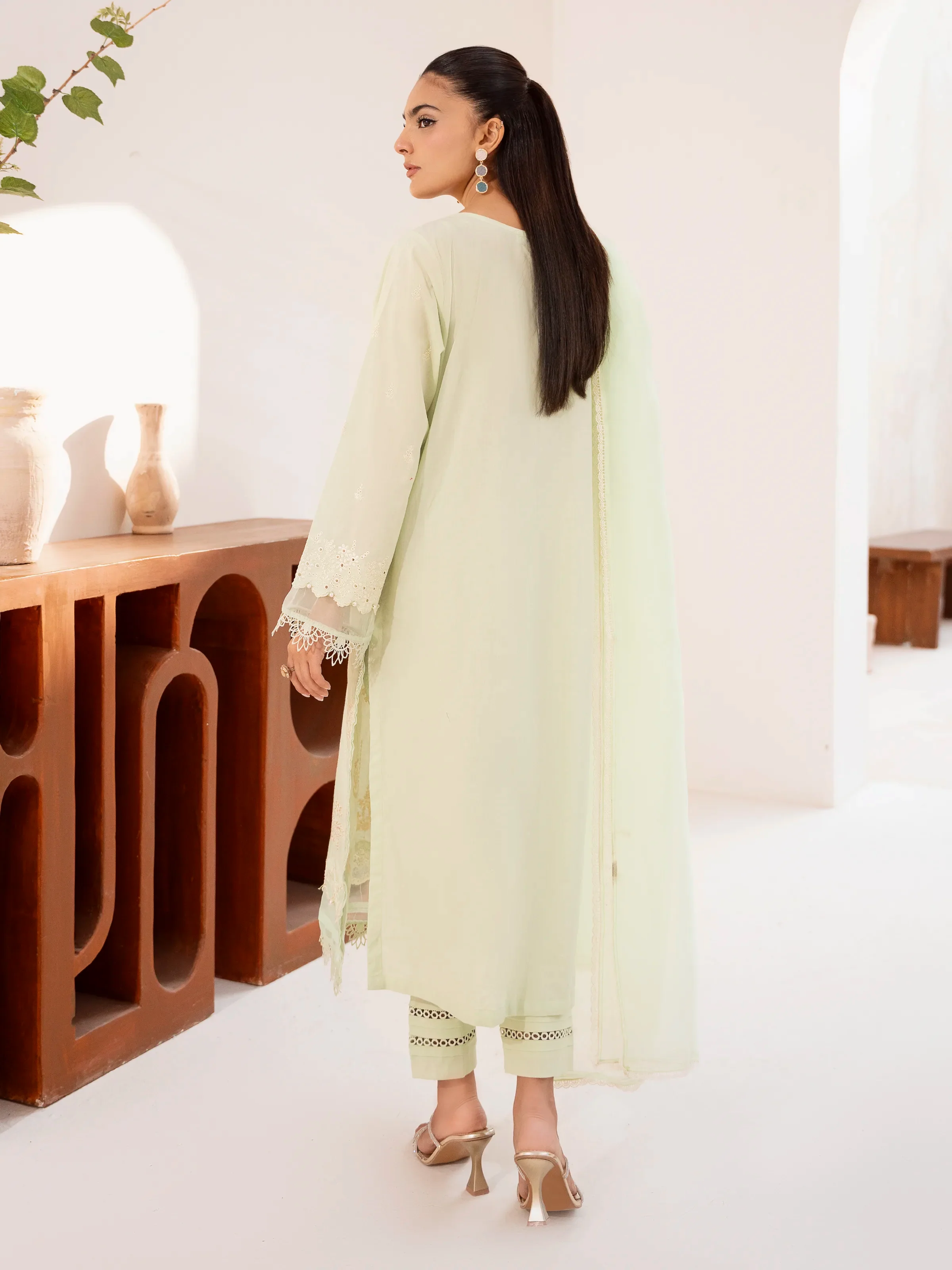 Pret Embroidered Cambric Suit - EWTKE24-81045-3P - Image 5