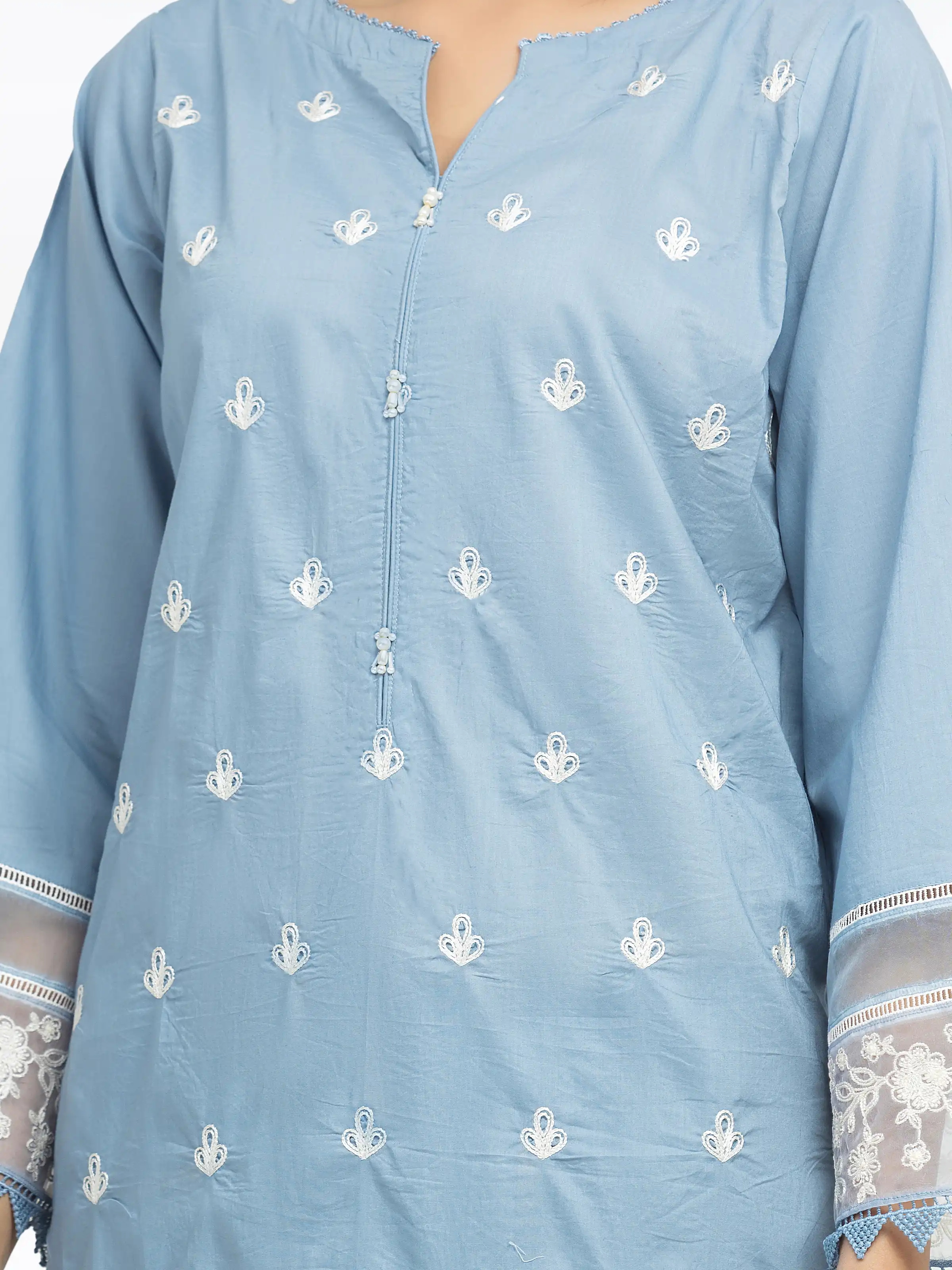 Pret Embroidered Cambric Suit - EWTKE24-81051-3P - Image 3