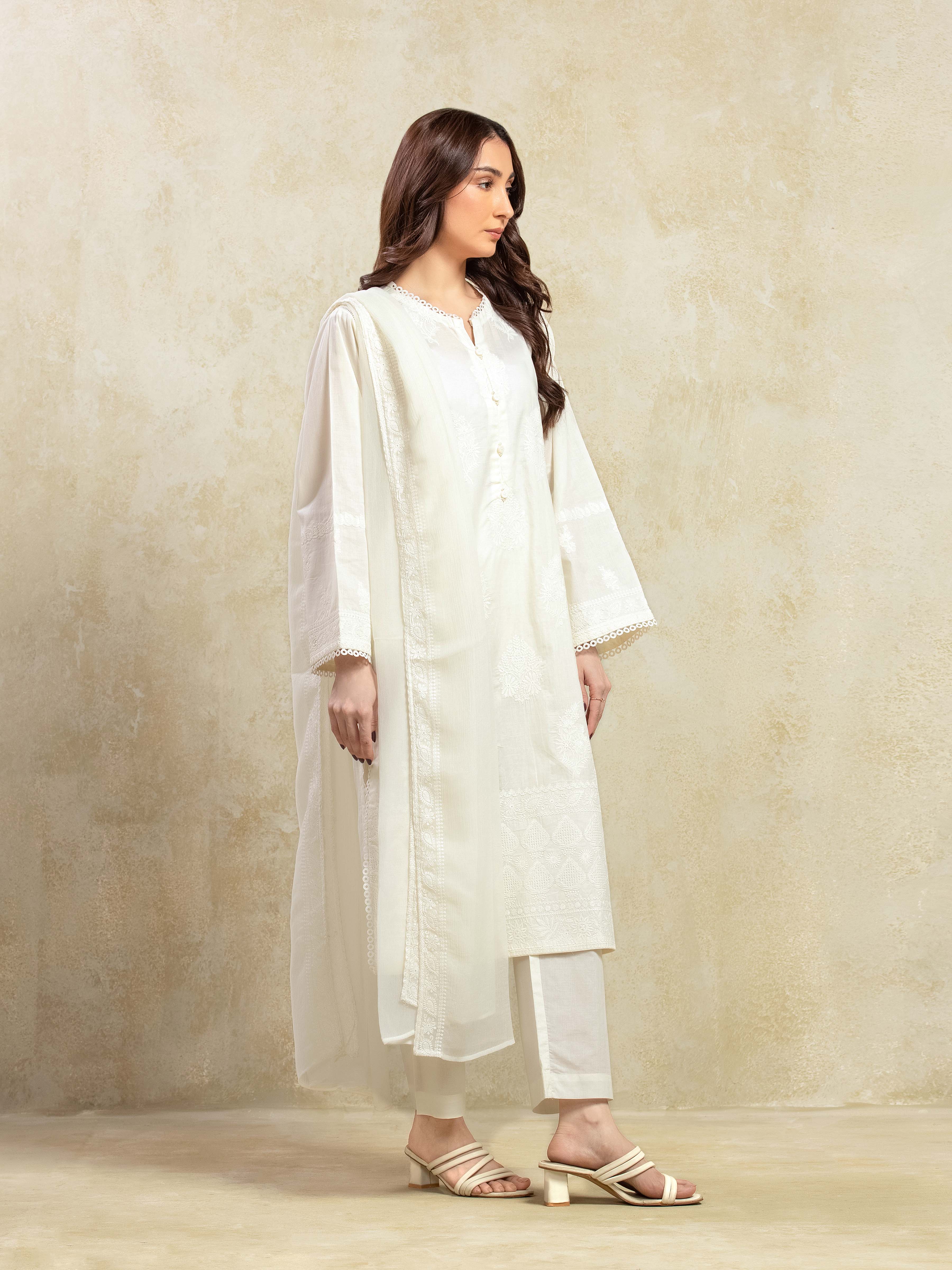 Pret Embroidered Cambric Suit - EWTKE5-81098-3P - Image 5