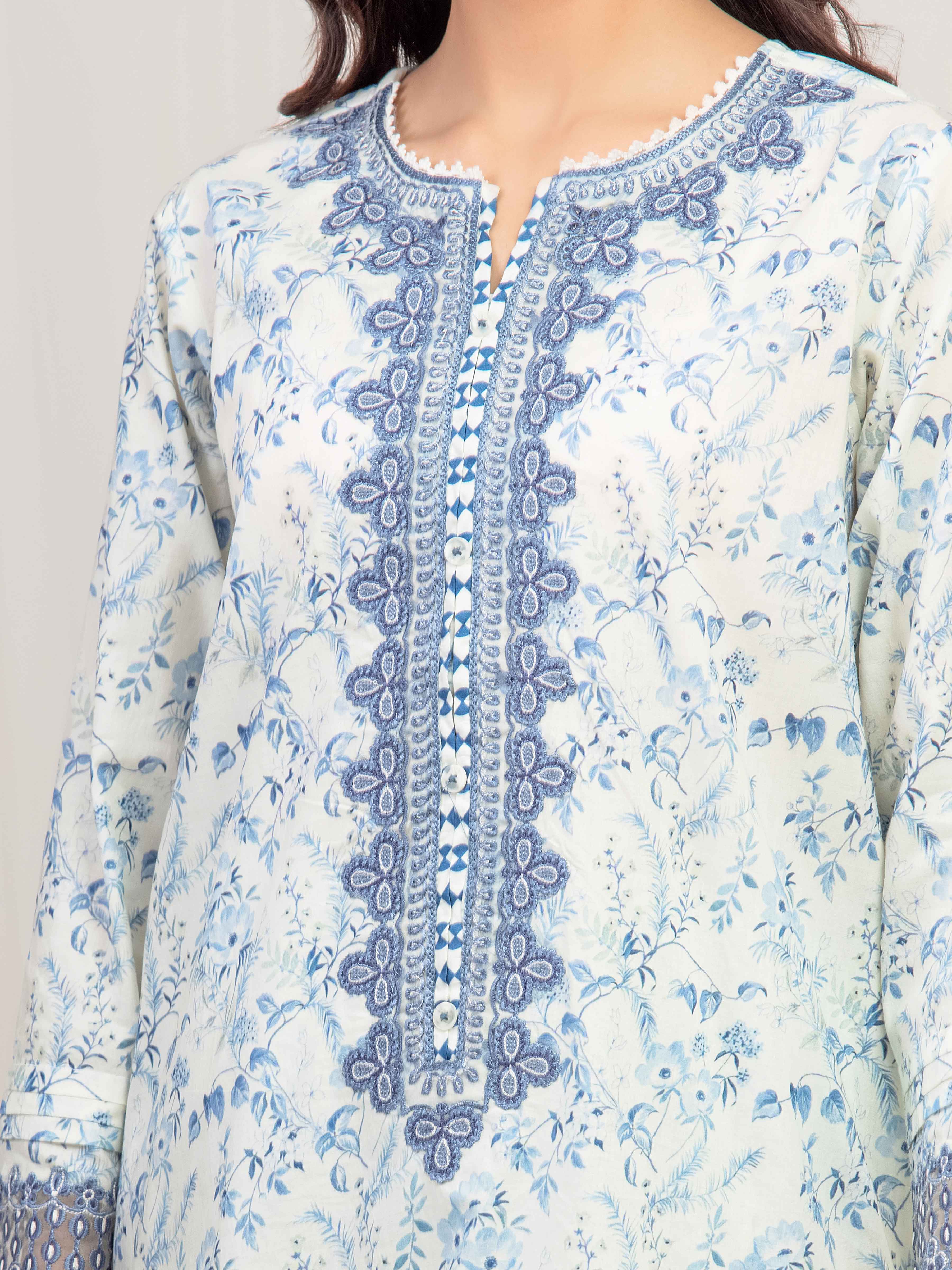 Pret Embroidered Cambric Suit - EWTKE5-81732-3P - Image 3