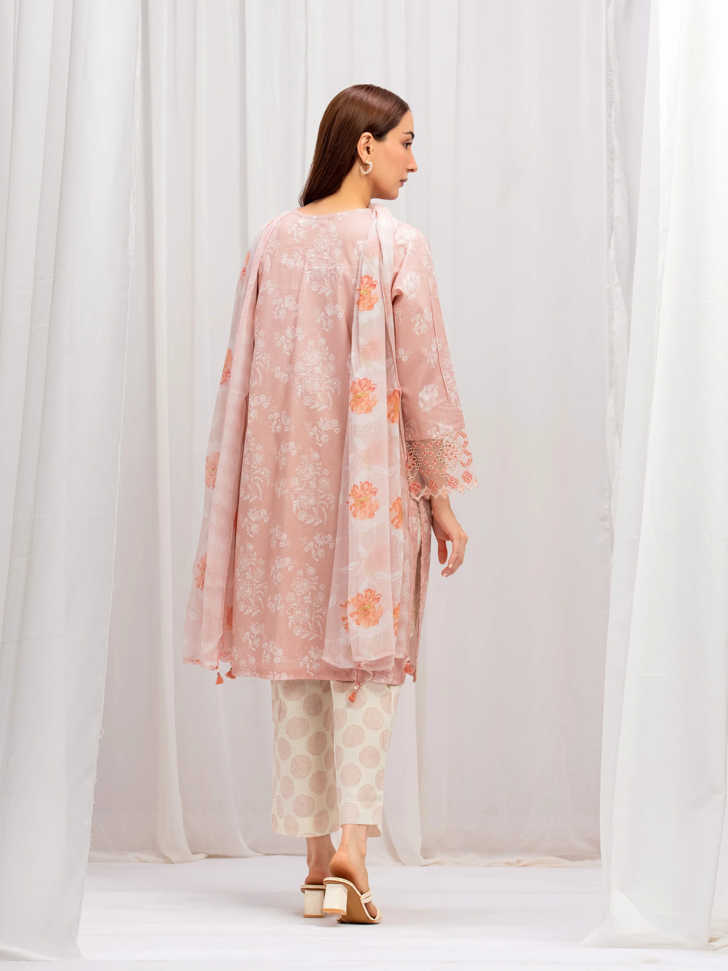 Pret Embroidered Cambric Suit - EWTKE5-81733-3P - Image 6