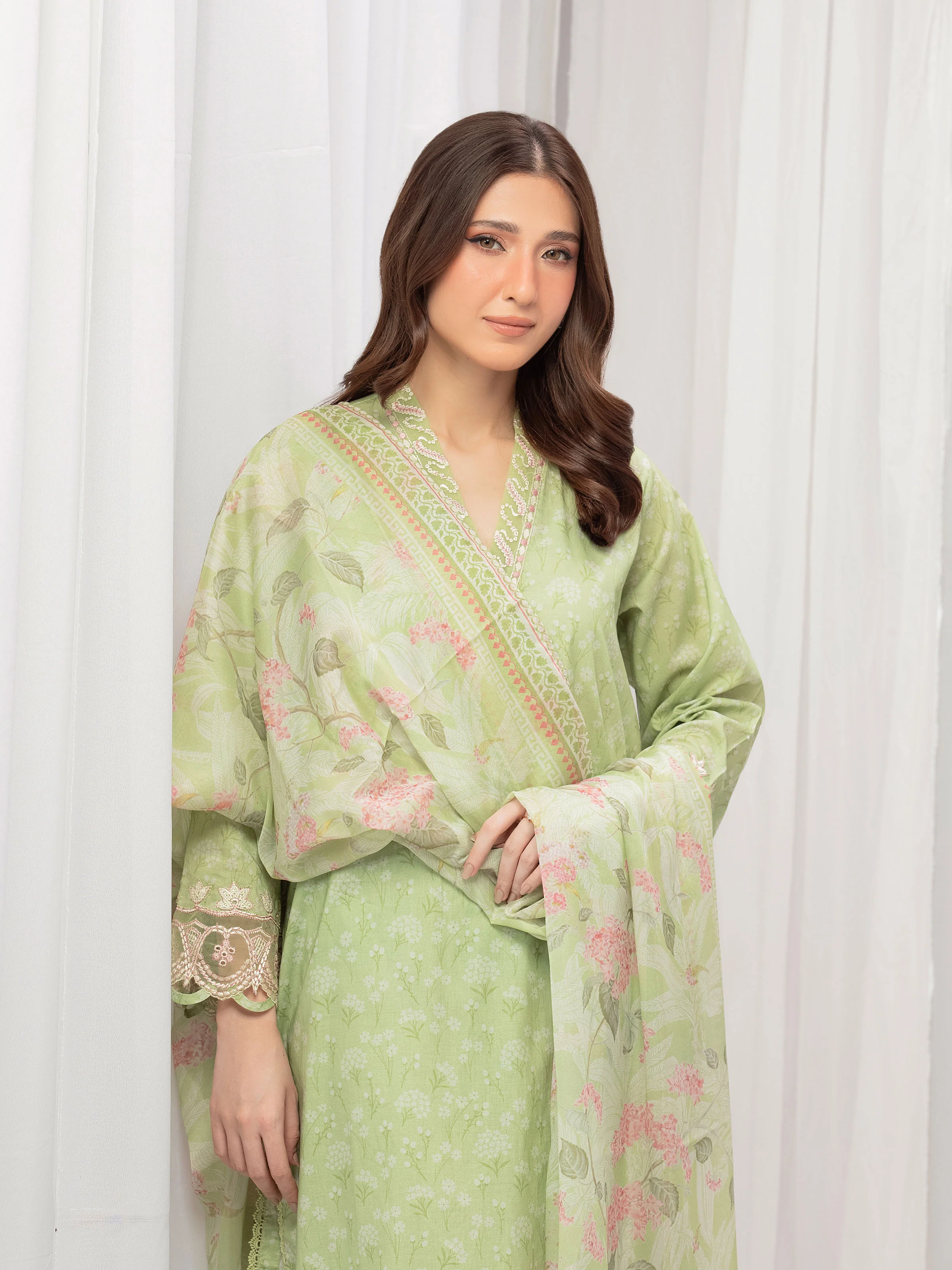 Pret Embroidered Cambric Suit - EWTKE5-81735-3P - Image 2