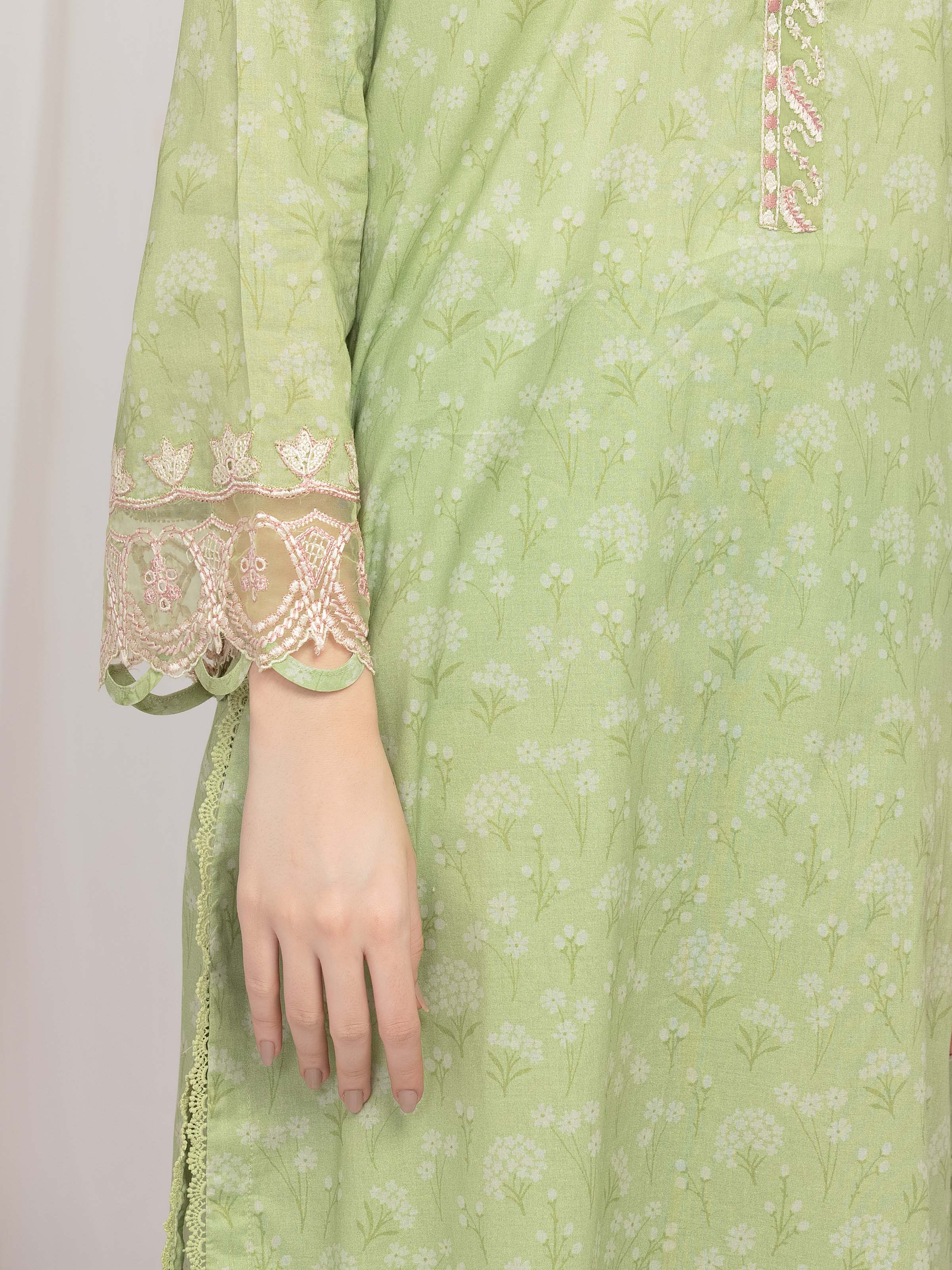 Pret Embroidered Cambric Suit - EWTKE5-81735-3P - Image 4