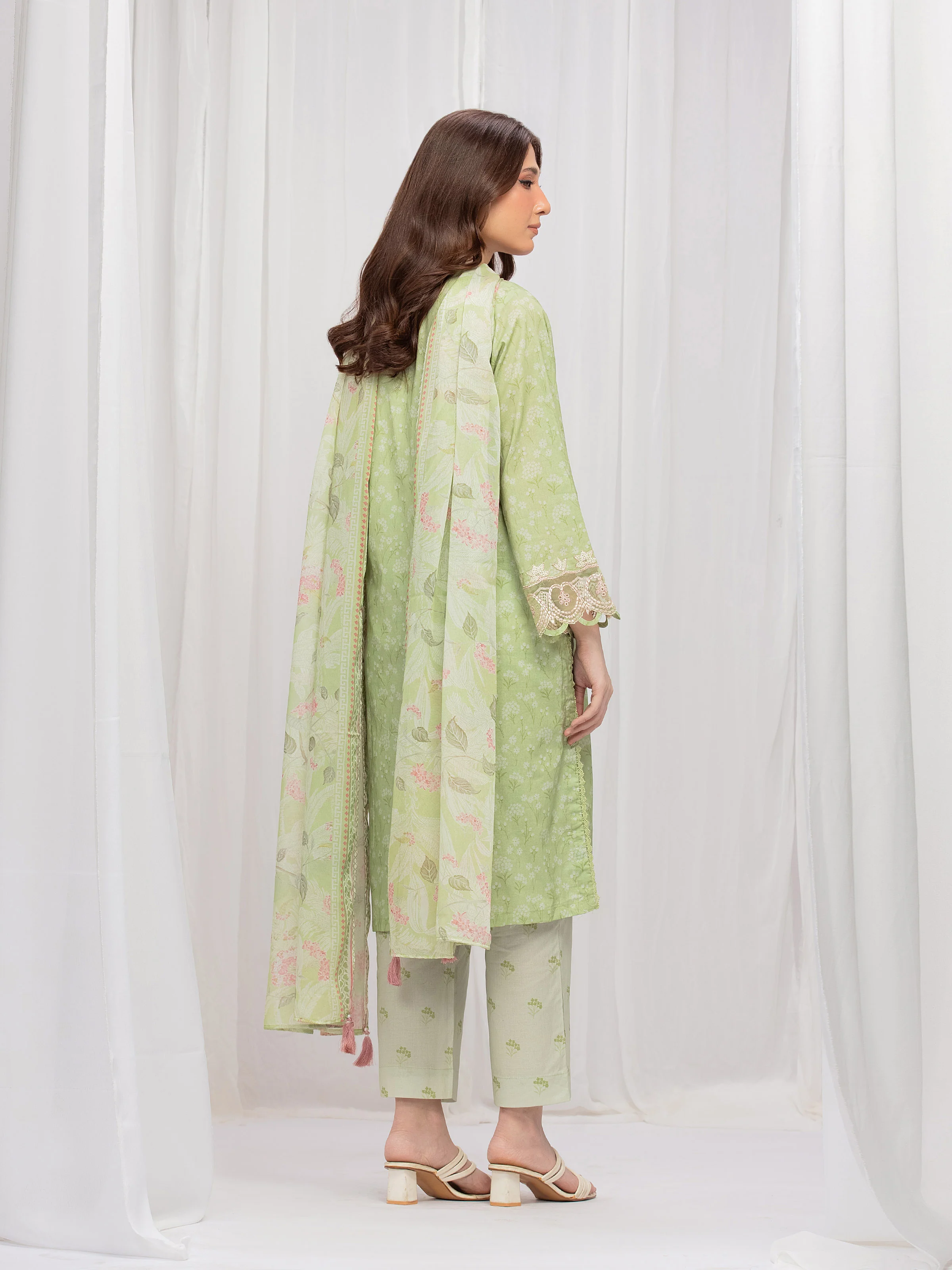 Pret Embroidered Cambric Suit - EWTKE5-81735-3P - Image 6