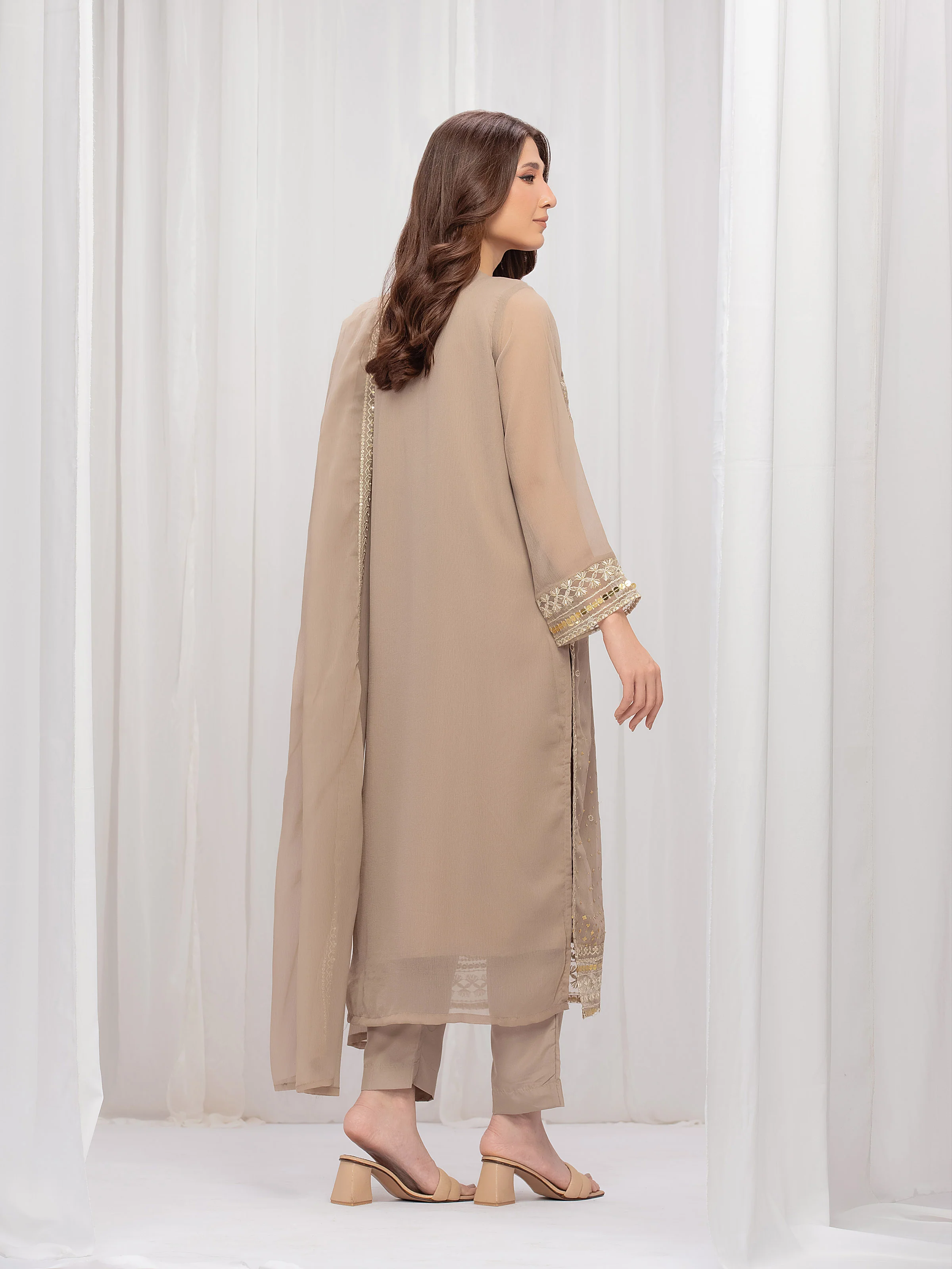 Pret Embroidered Chiffon Suit - EWTPLE5-00049-3P - Image 6