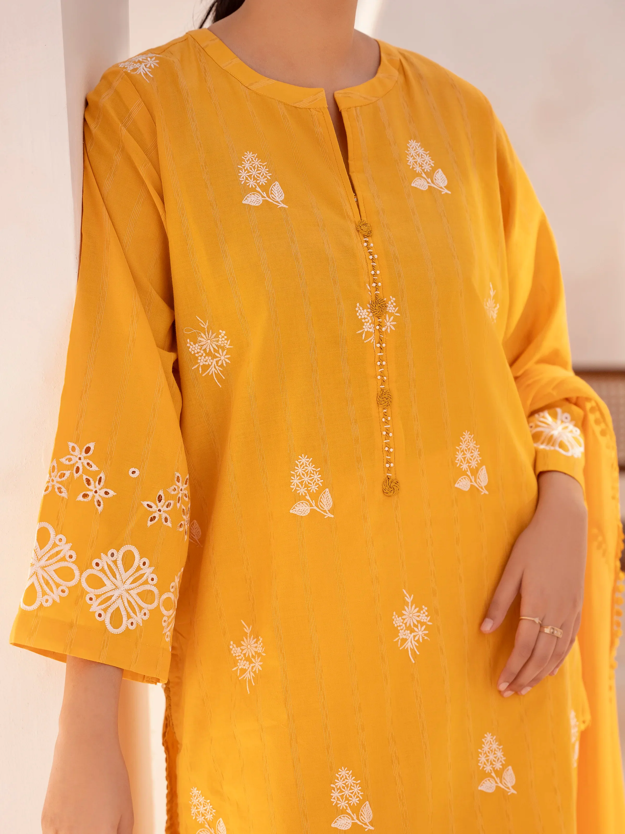 Pret Embroidered Dobby Suit - EWTKE24-80099-3P - Image 5