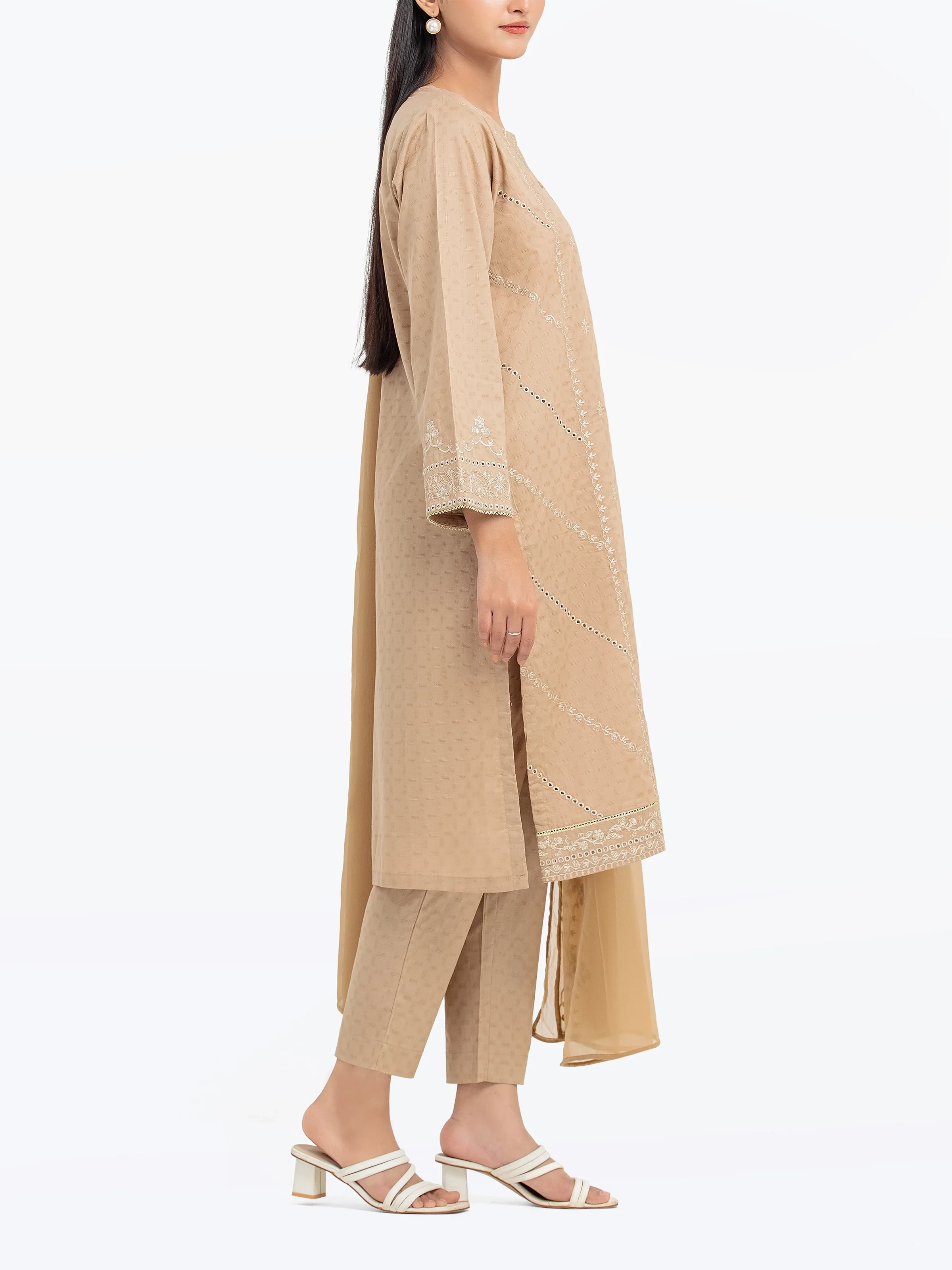 Pret Embroidered Dobby Suit - EWTKE24-81325-3P - Image 5
