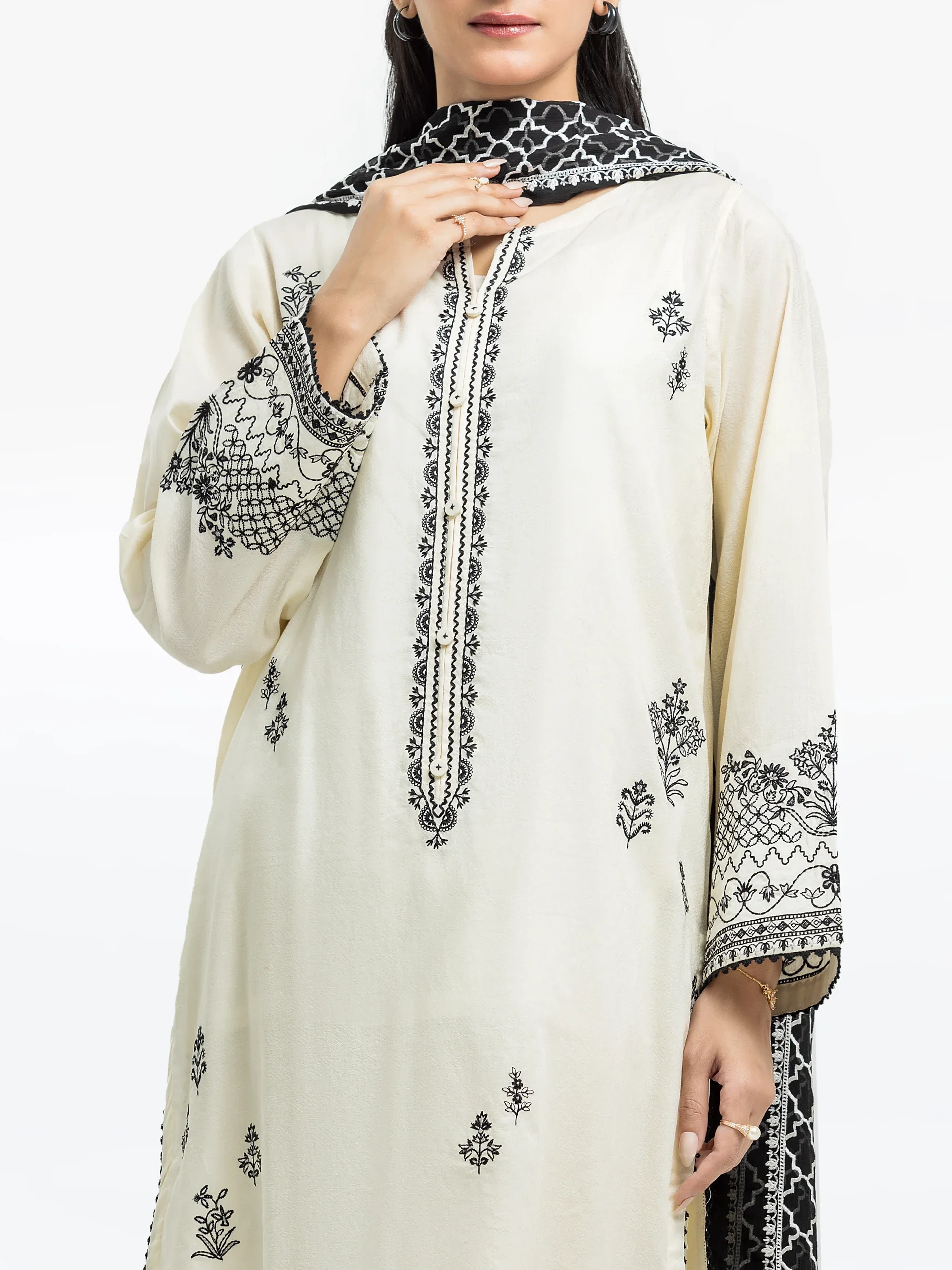 Pret Embroidered Dobby Suit - EWTKE24-81330-3P - Image 2