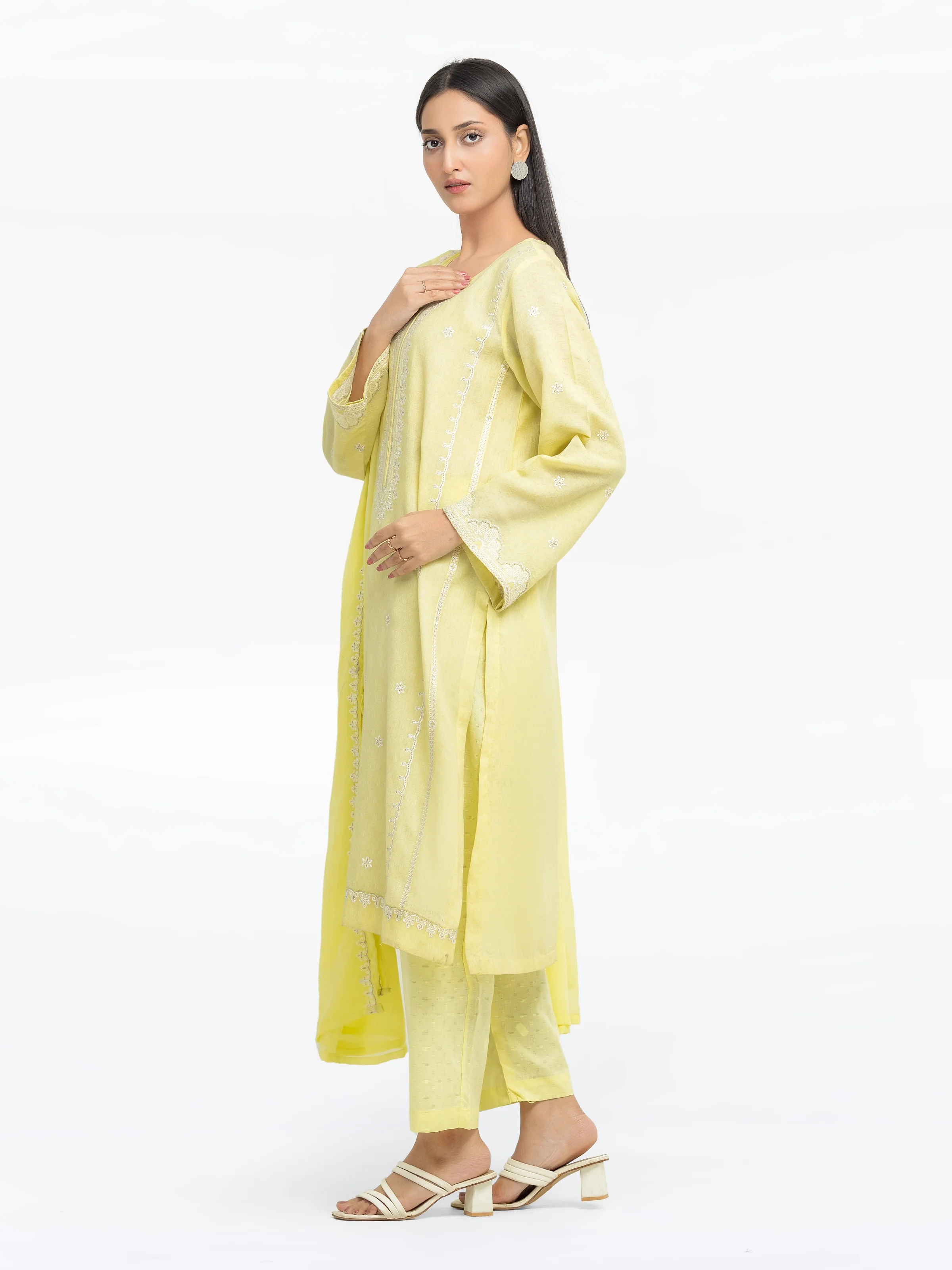 Pret Embroidered Dobby Suit - EWTKE24-81332-3P - Image 5