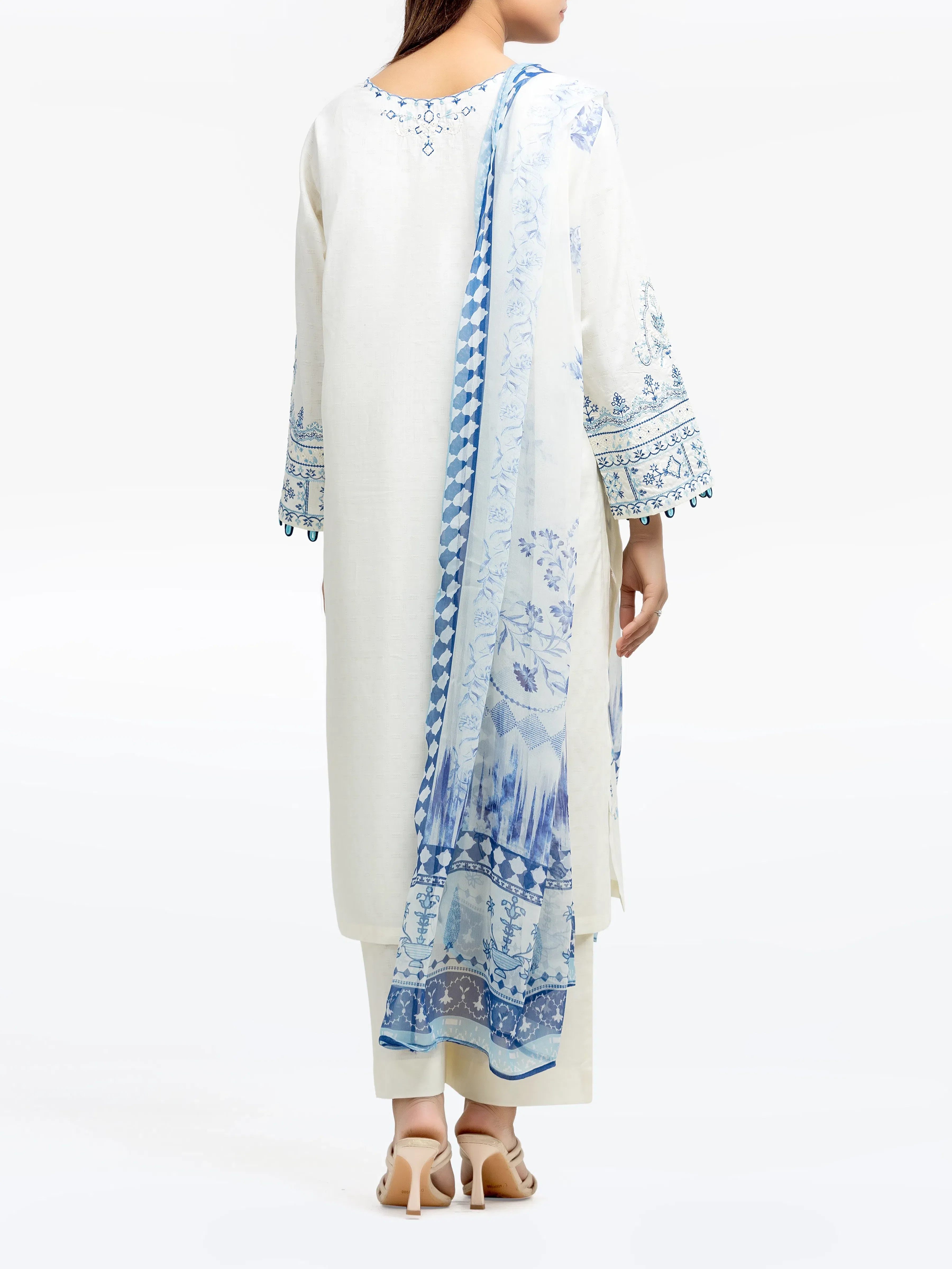 Pret Embroidered Dobby Suit - EWTKE24-81334-3P - Image 5