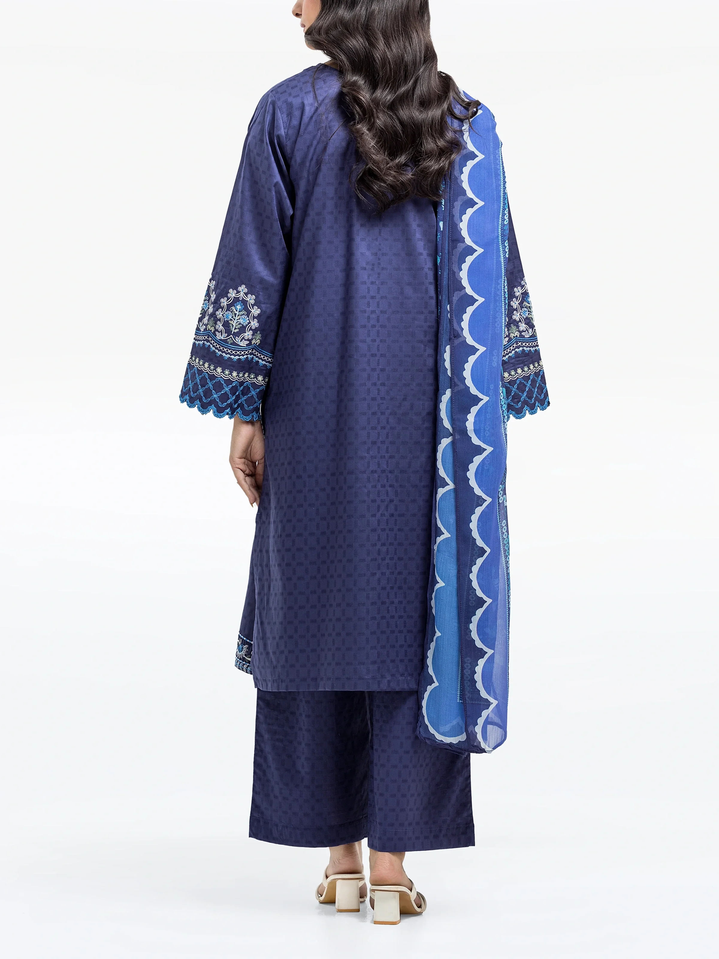 Pret Embroidered Dobby Suit - EWTKE24-81337-3P - Image 5