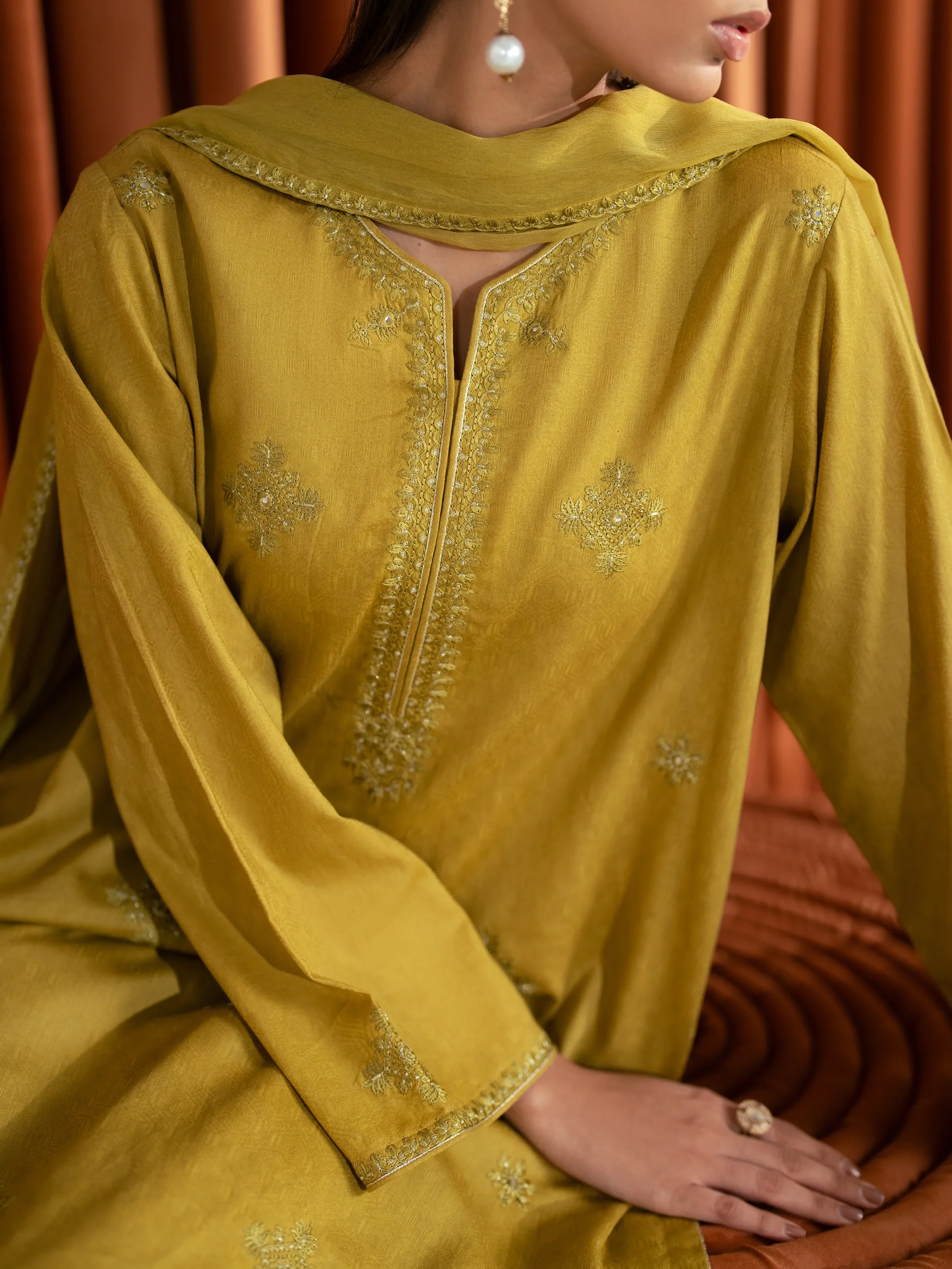 Pret Embroidered Dobby Suit - EWTKE24-81444-3P - Image 4