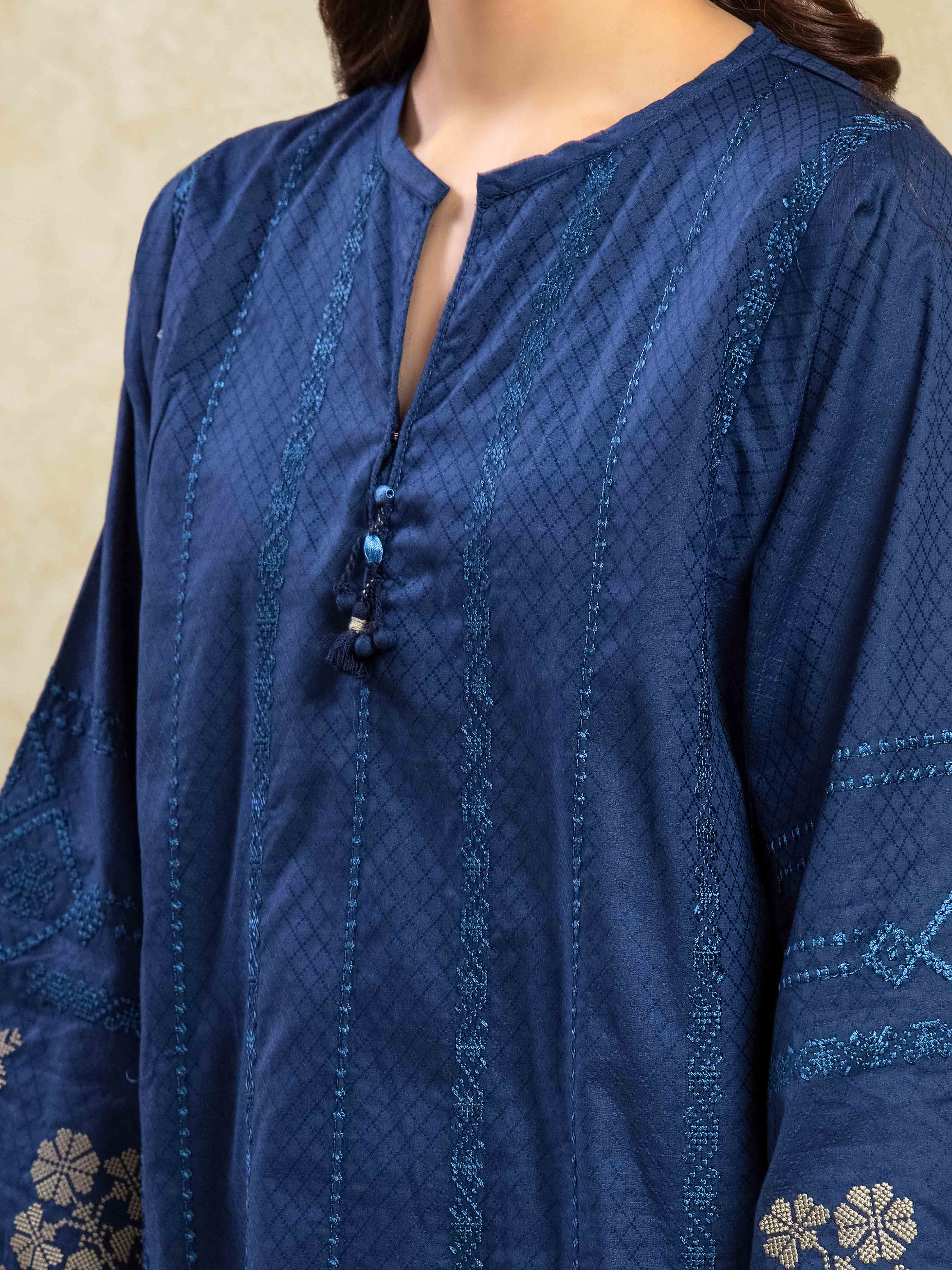 Pret Embroidered Dobby Suit - EWTKE5-81437-3P - Image 3