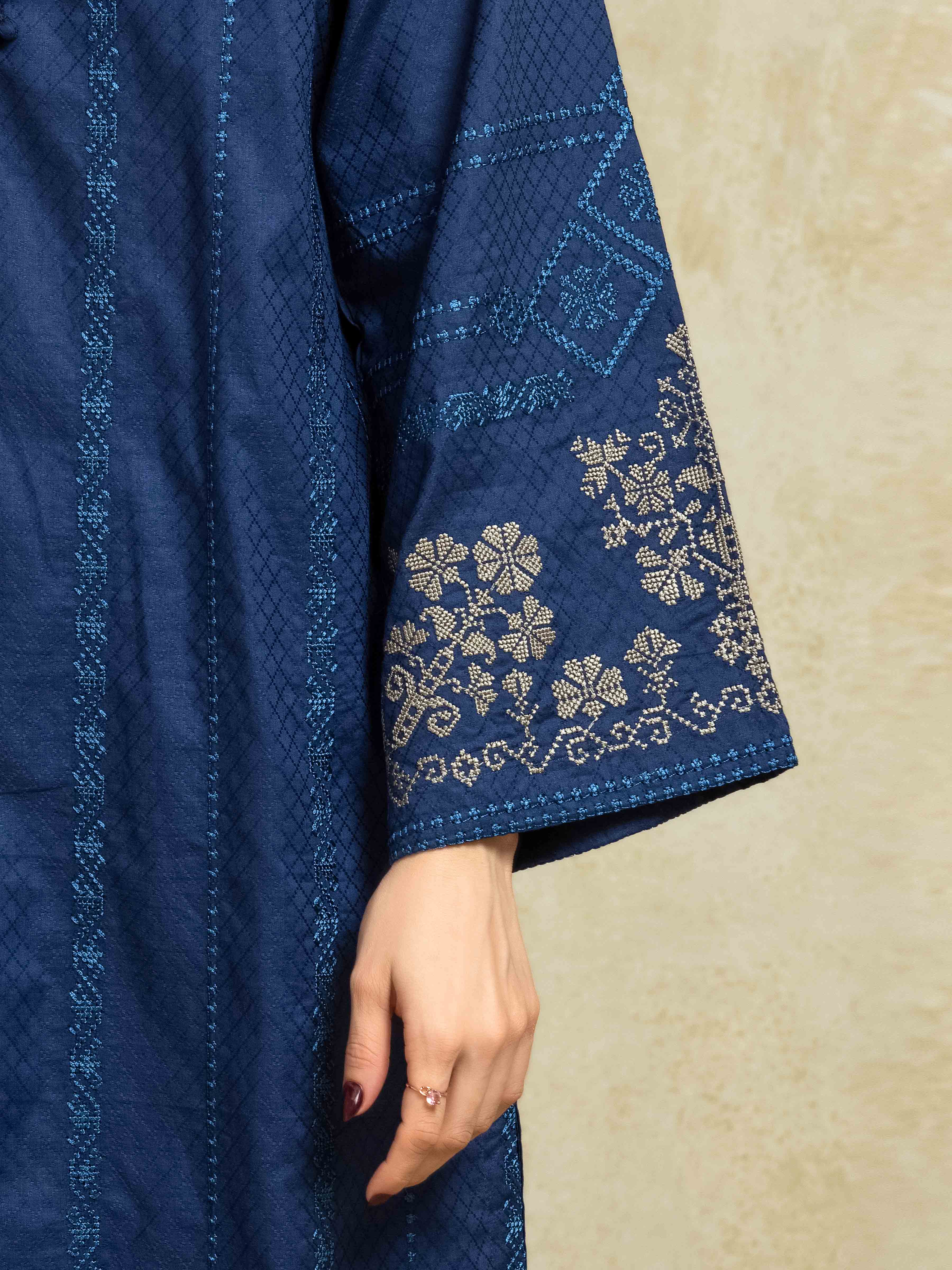 Pret Embroidered Dobby Suit - EWTKE5-81437-3P - Image 4