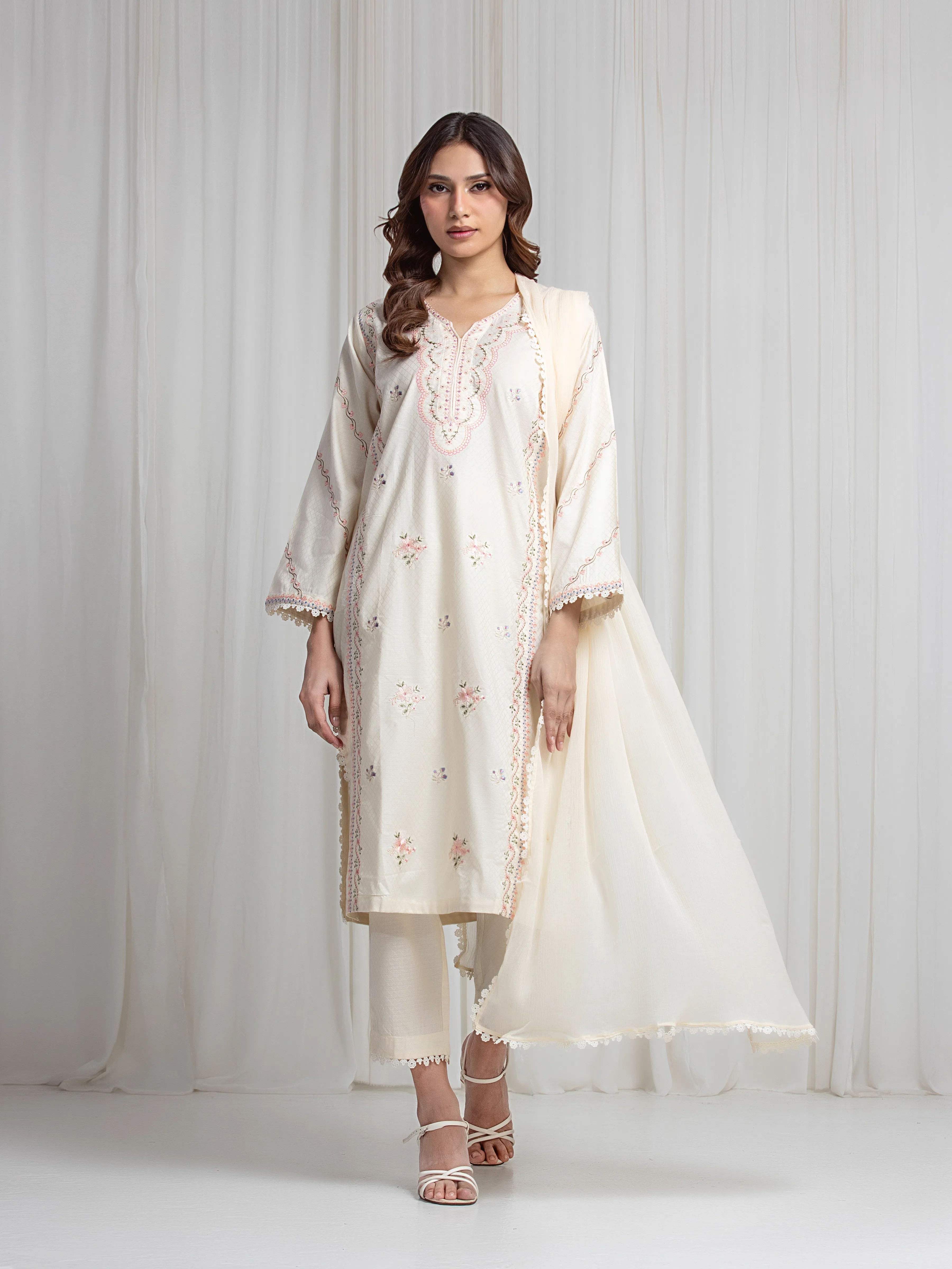 Pret Embroidered Dobby Suit - EWTKE5-81441-3P - Image 2