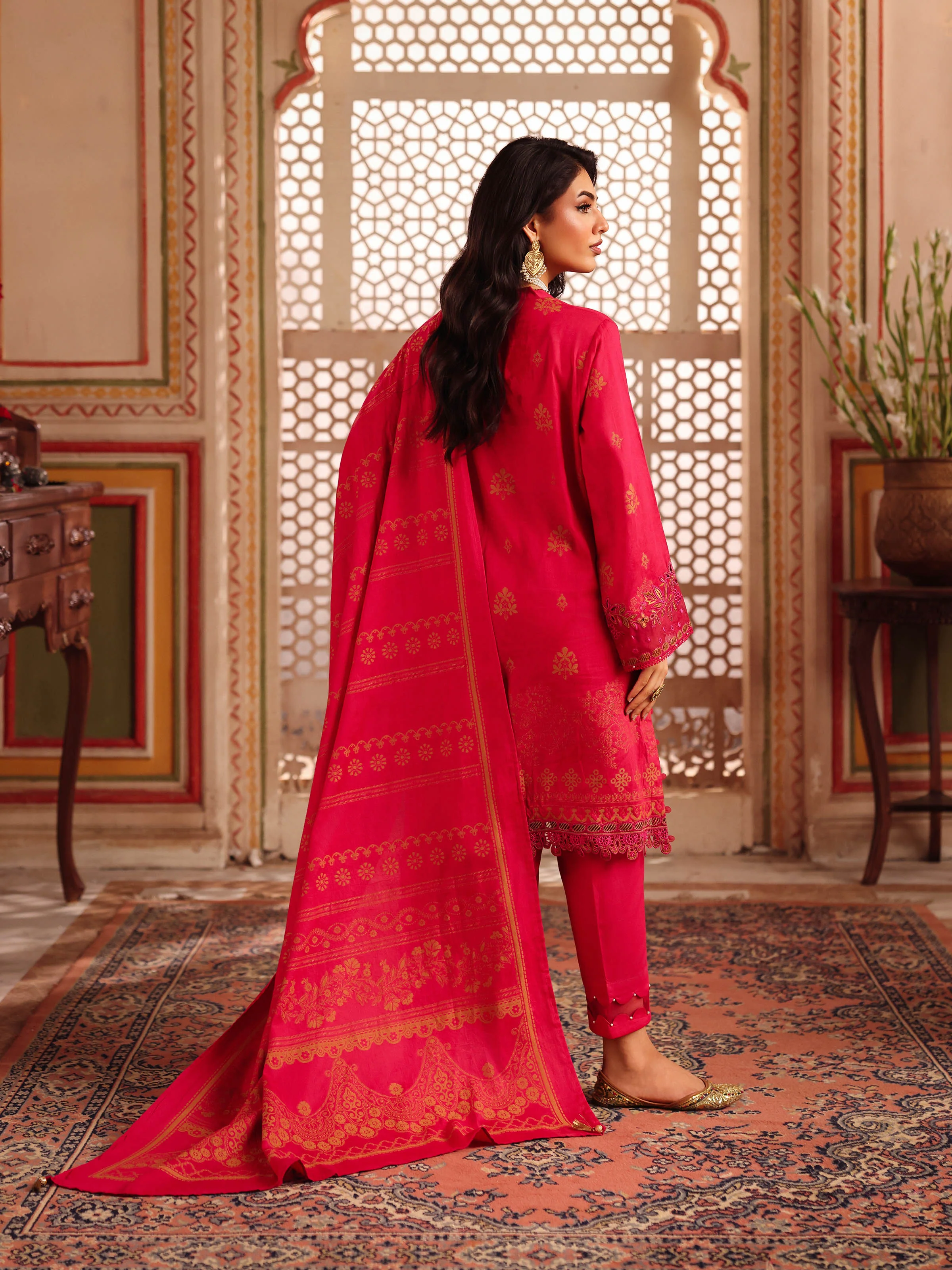 Pret Embroidered Jacquard Suit - EWTKE5-81079-3P - Image 6