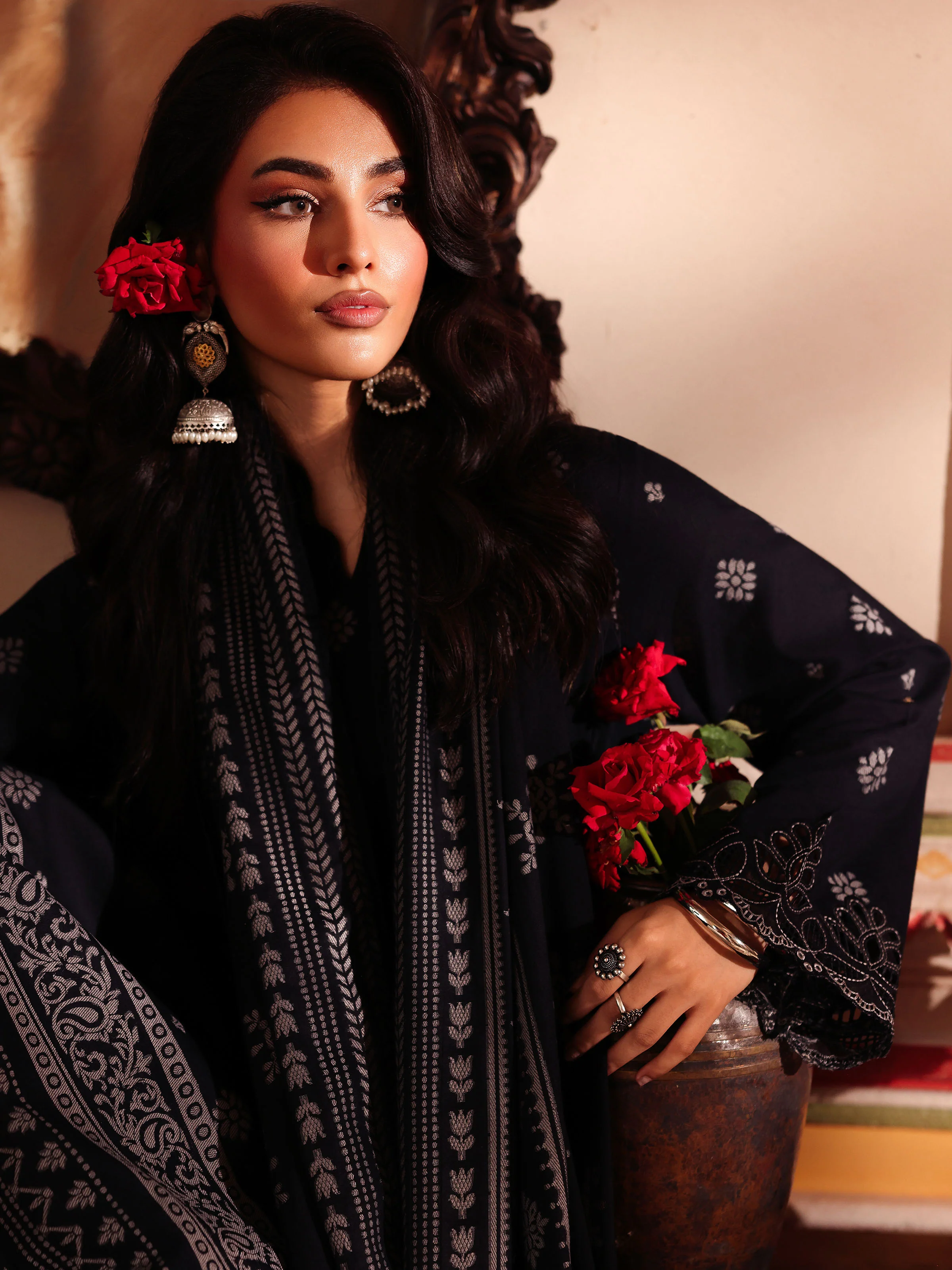 Pret Embroidered Jacquard Suit - EWTKE5-81081-3P - Image 3