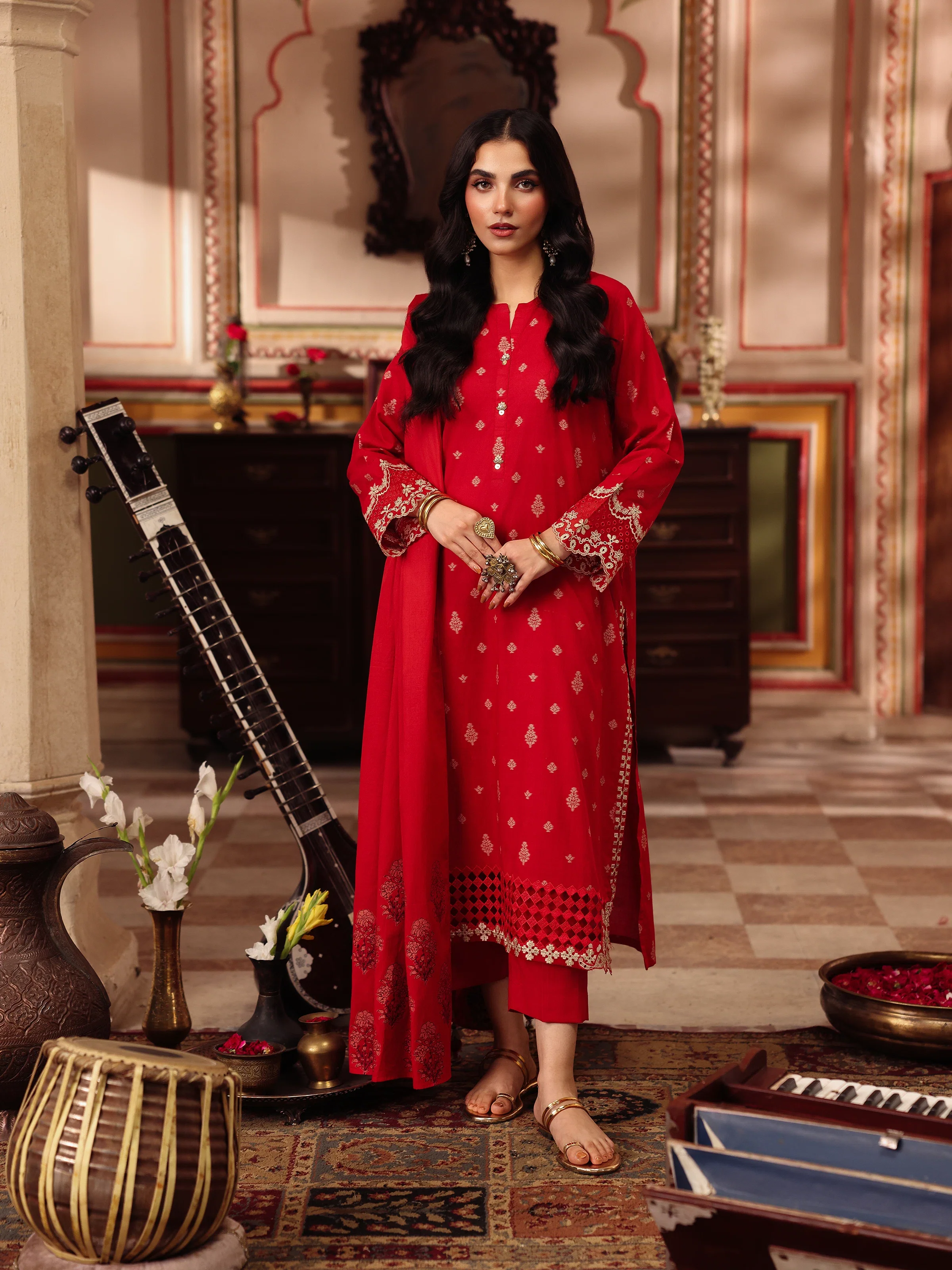 Pret Embroidered Jacquard Suit - EWTKE5-81085-3P - Image 3