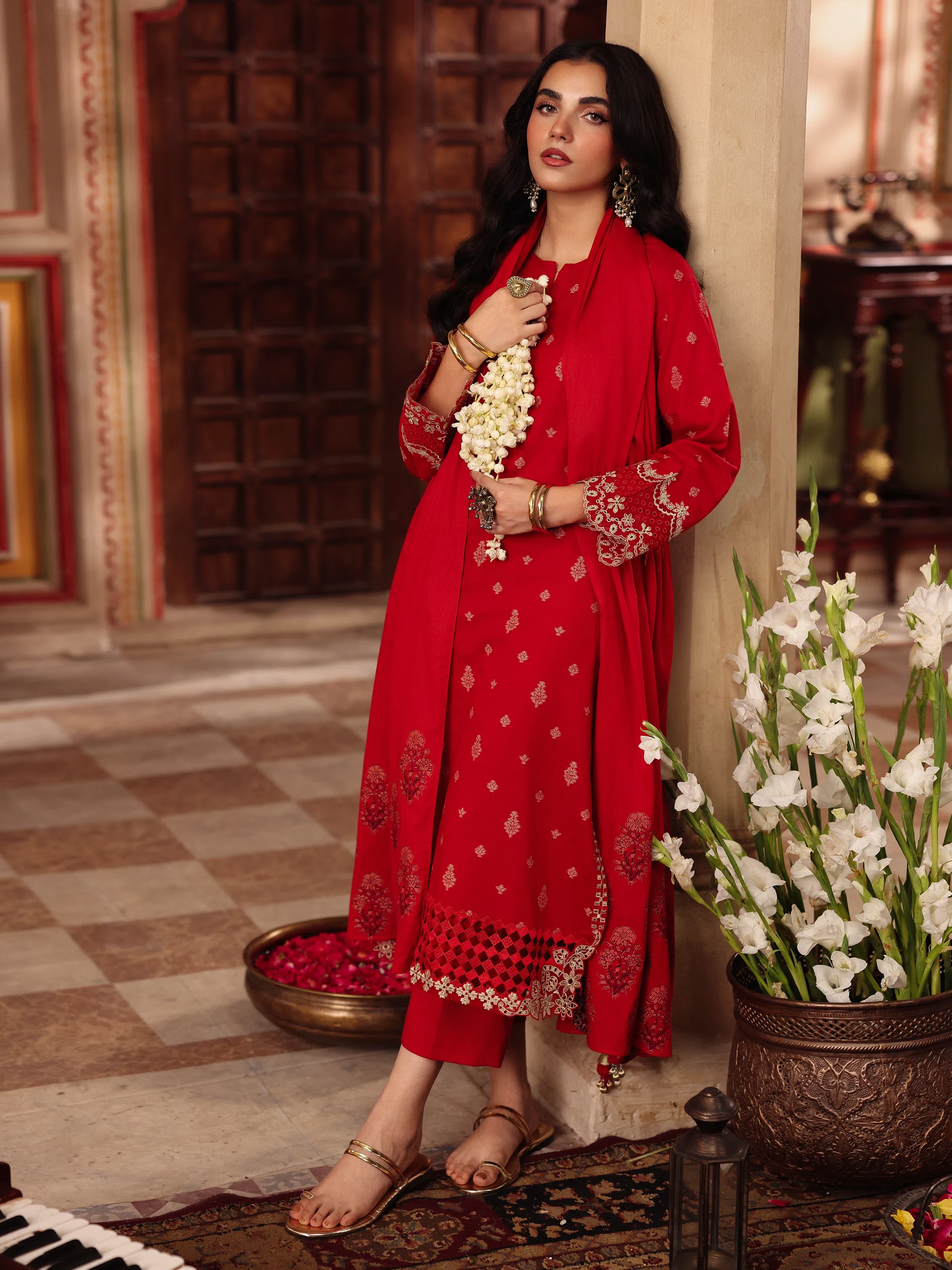 Pret Embroidered Jacquard Suit - EWTKE5-81085-3P - Image 7