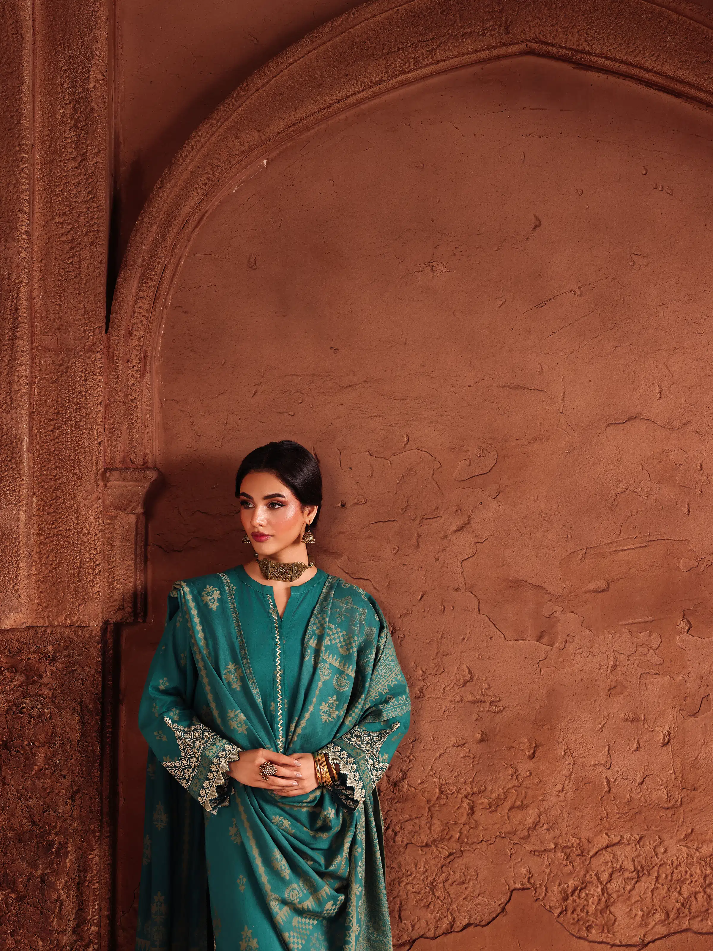 Pret Embroidered Jacquard Suit - EWTKE5-81086-3P - Image 4
