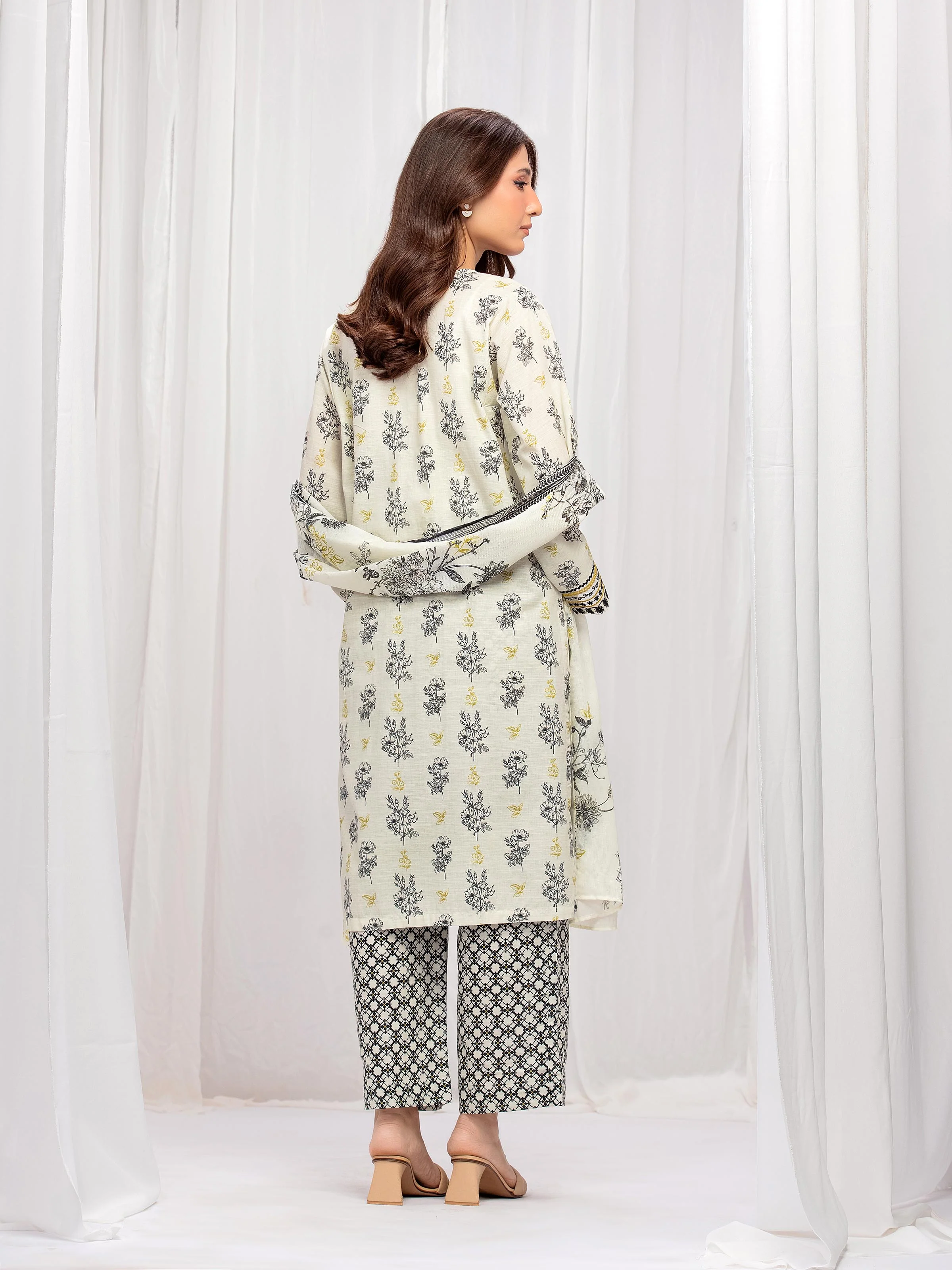 Pret Embroidered Khaddar Suit - EWTKE24-81320-3P - Image 6