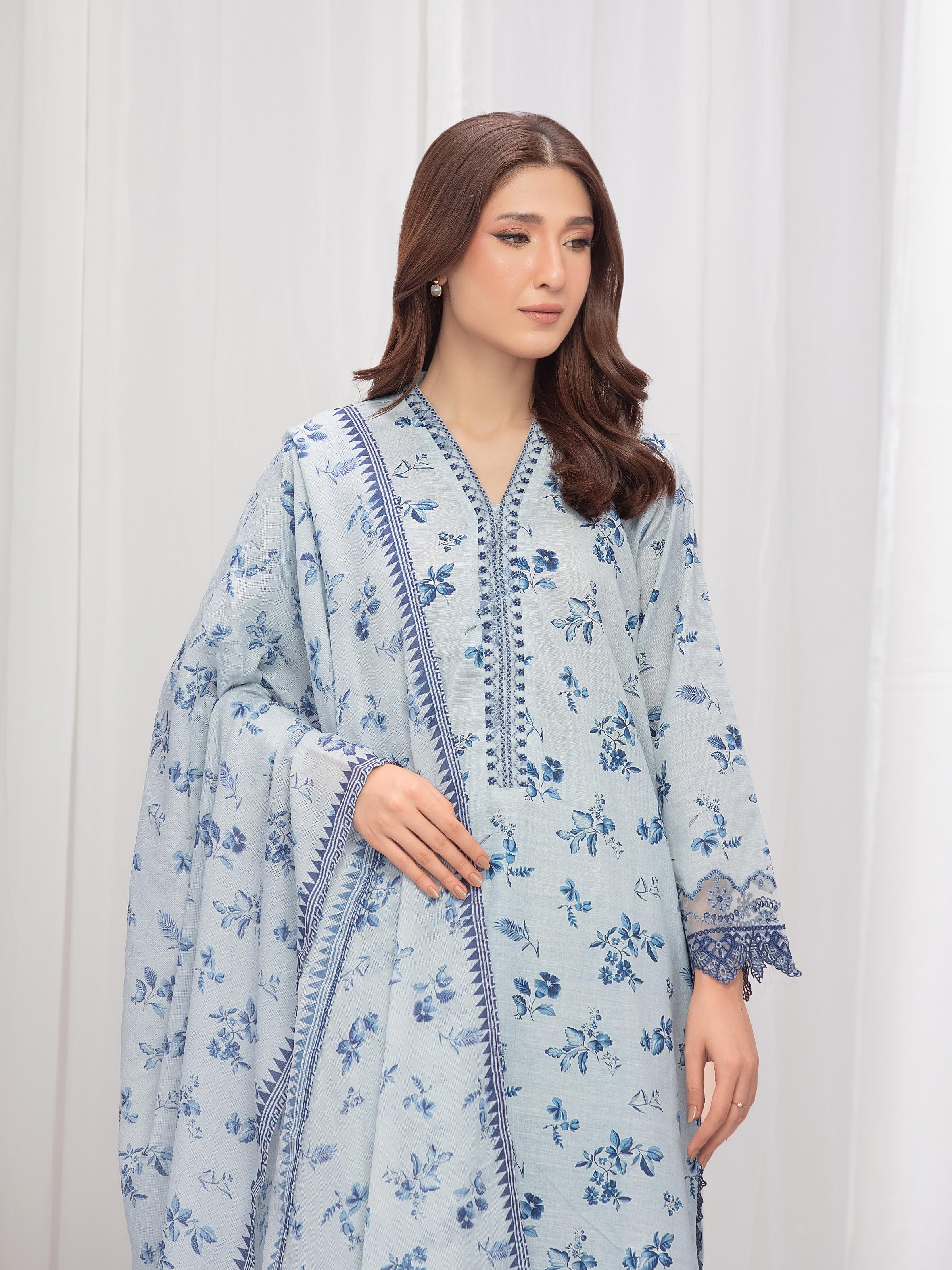 Pret Embroidered Khaddar Suit - EWTKE24-81321-3P - Image 2