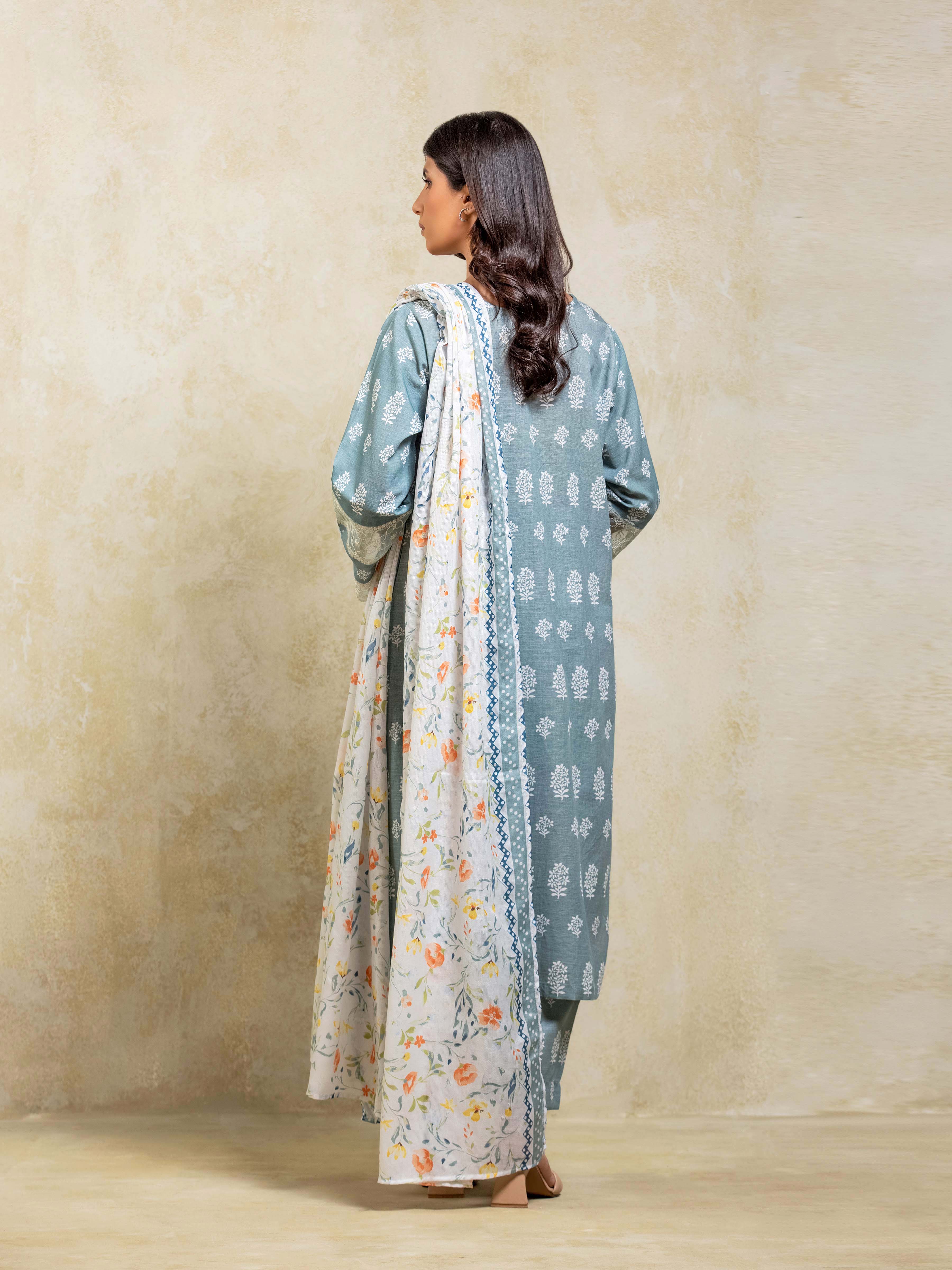 Pret Embroidered Khaddar Suit - EWTKE24-81357-3P - Image 6
