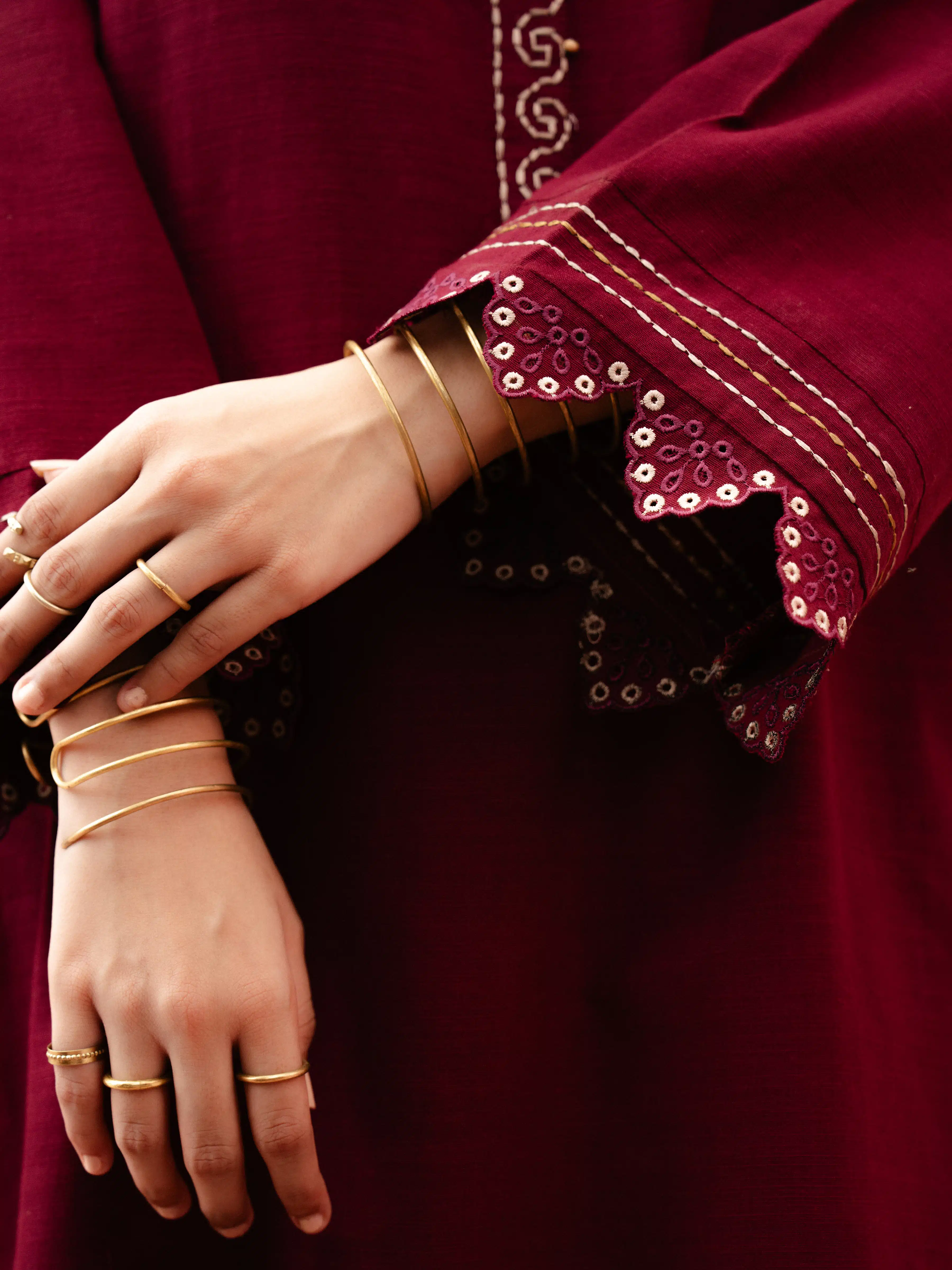 Pret Embroidered Khaddar Suit - EWTKE24-81368-3P - Image 3