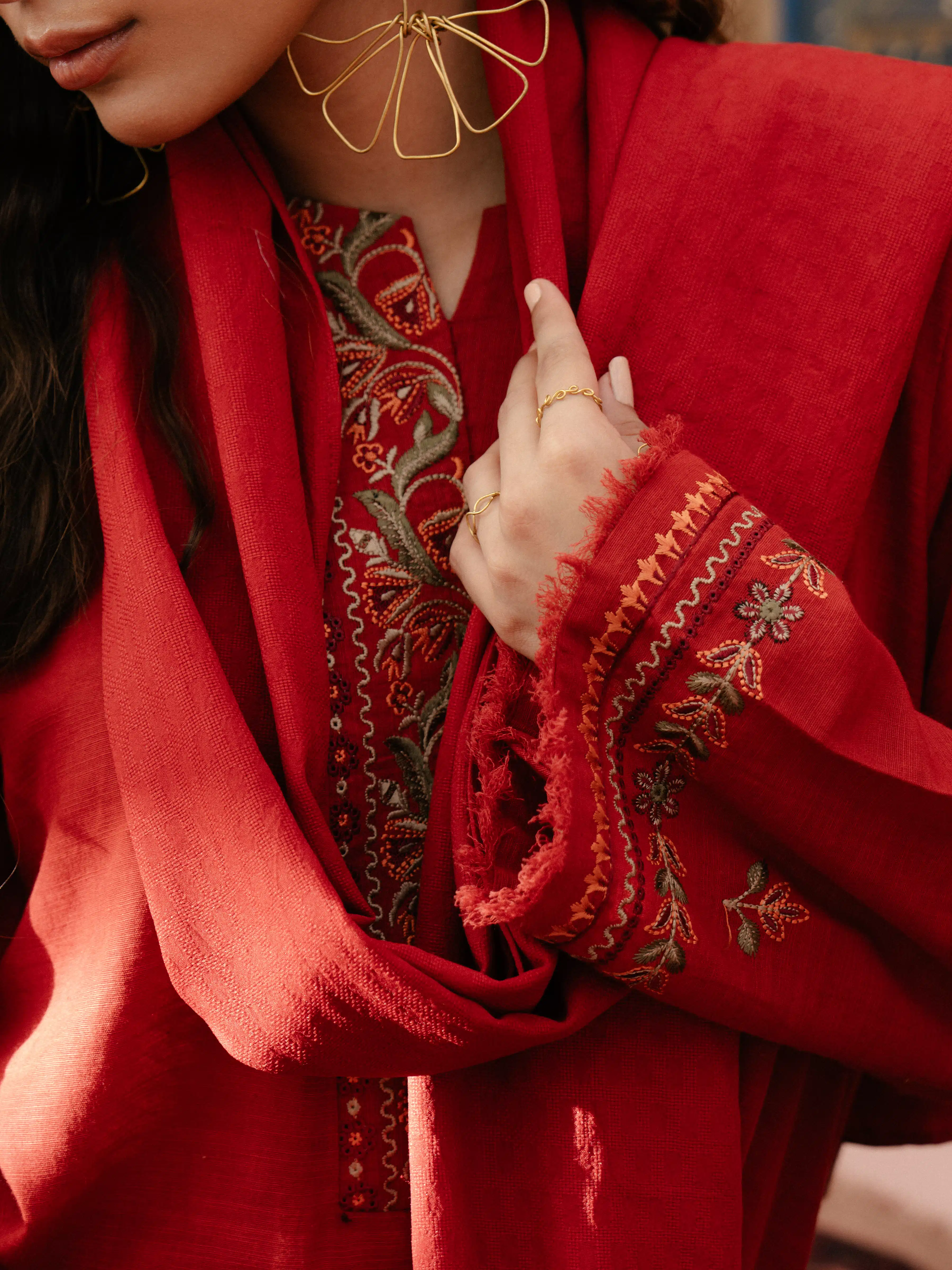 Pret Embroidered Khaddar Suit - EWTKE24-81369-3P - Image 2