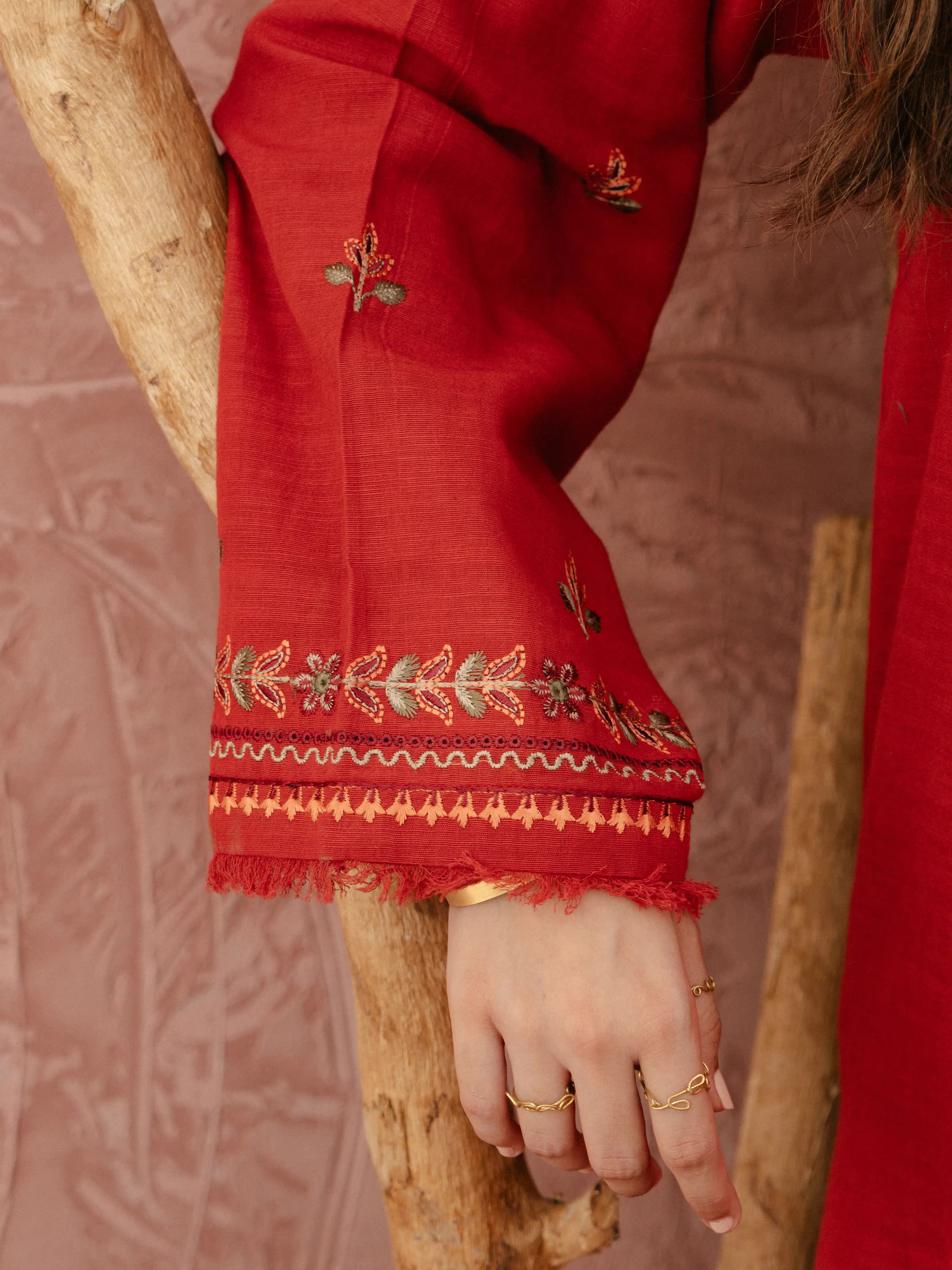 Pret Embroidered Khaddar Suit - EWTKE24-81369-3P - Image 3