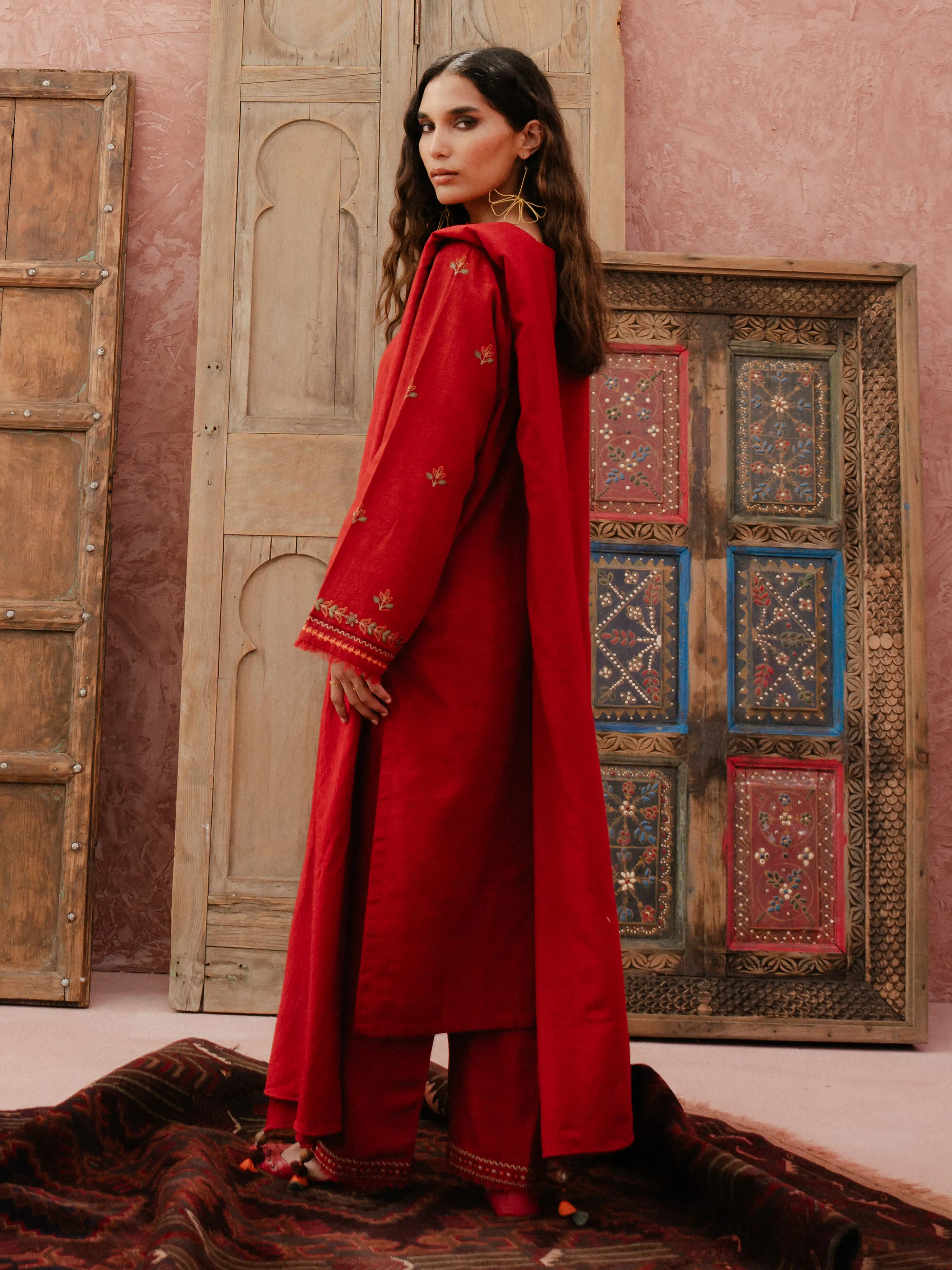 Pret Embroidered Khaddar Suit - EWTKE24-81369-3P - Image 4