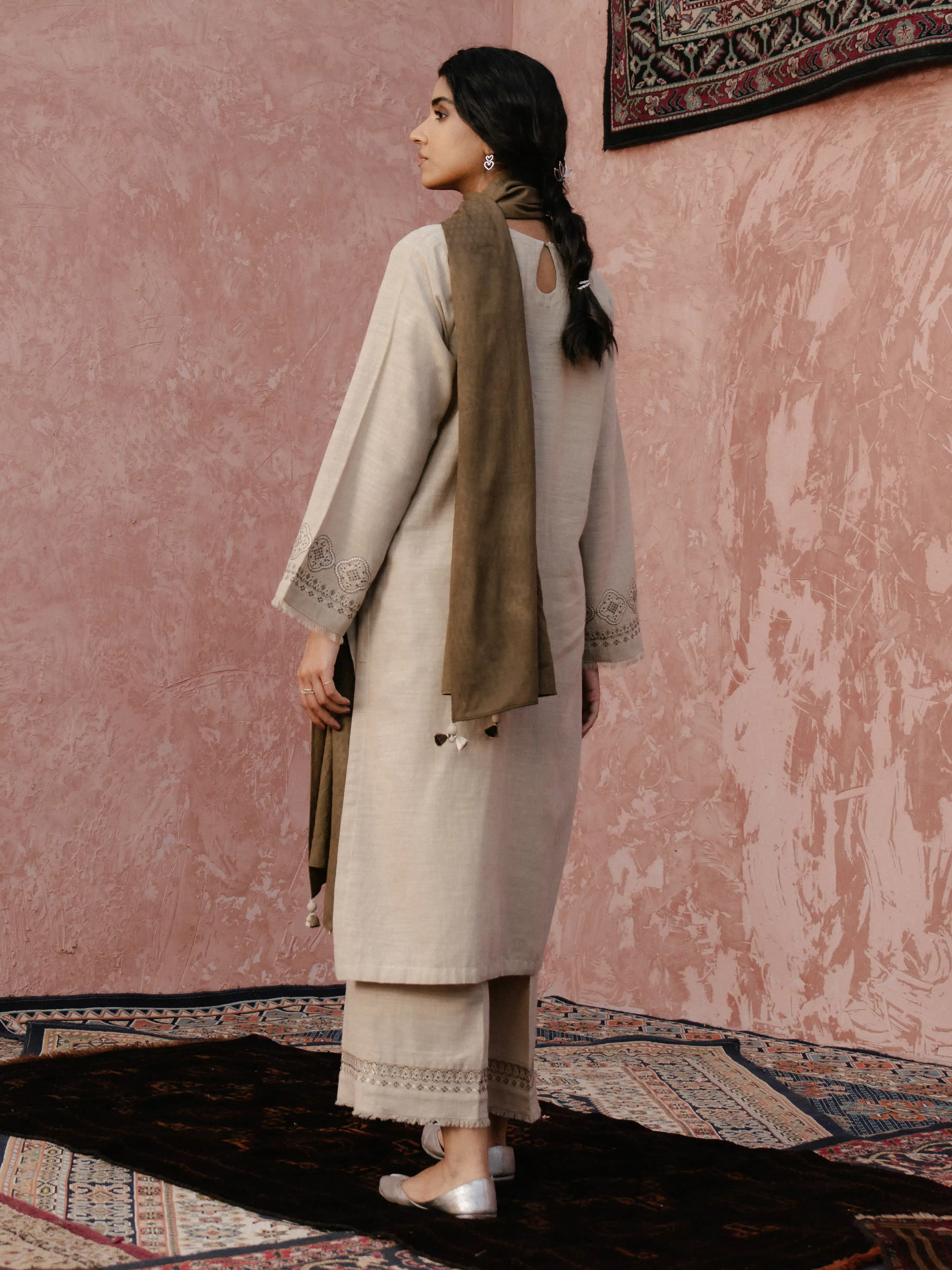 Pret Embroidered Khaddar Suit - EWTKE24-81371-3P - Image 5