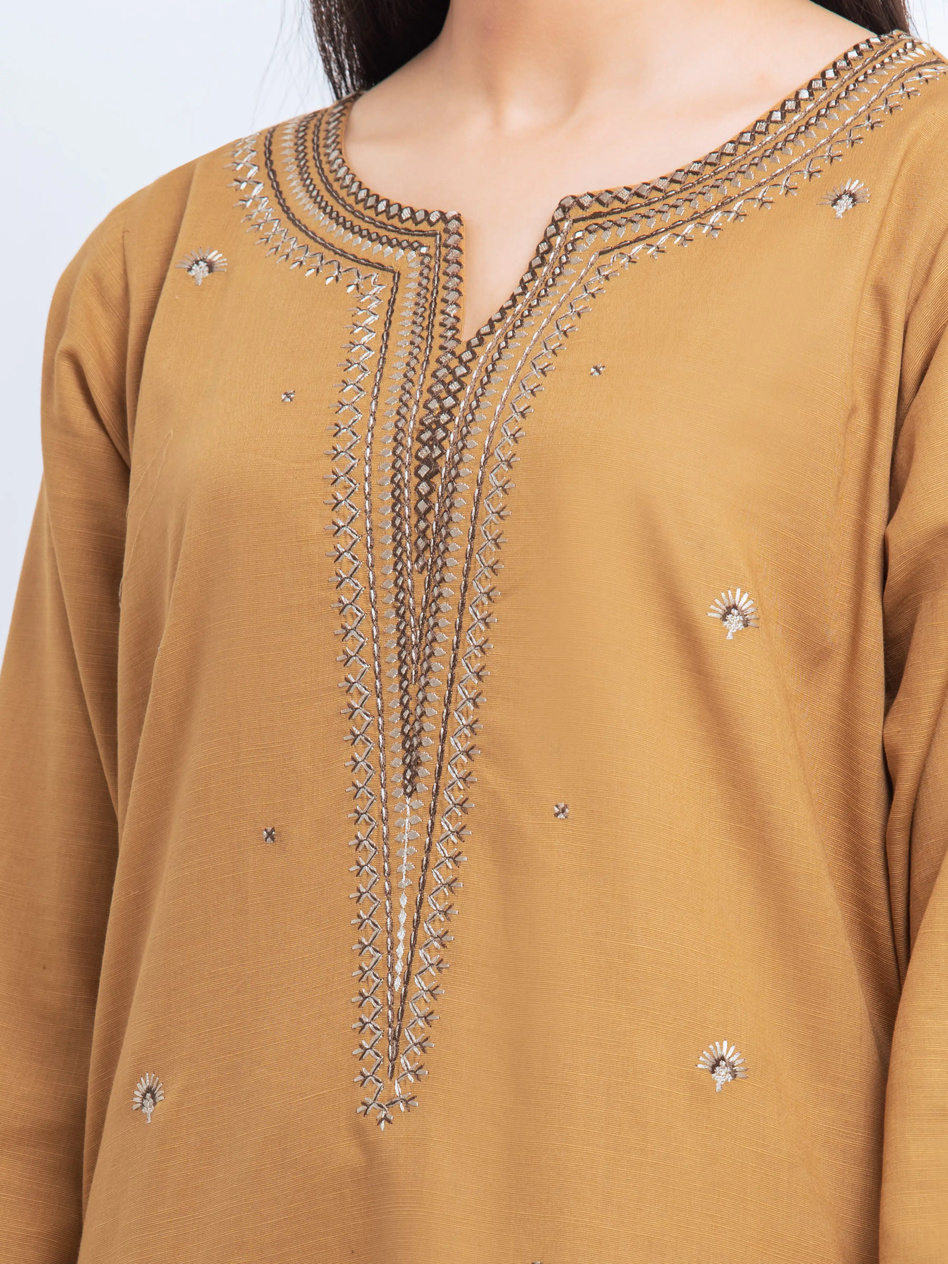 Pret Embroidered Khaddar Suit - EWTKE24-81375-3P - Image 3