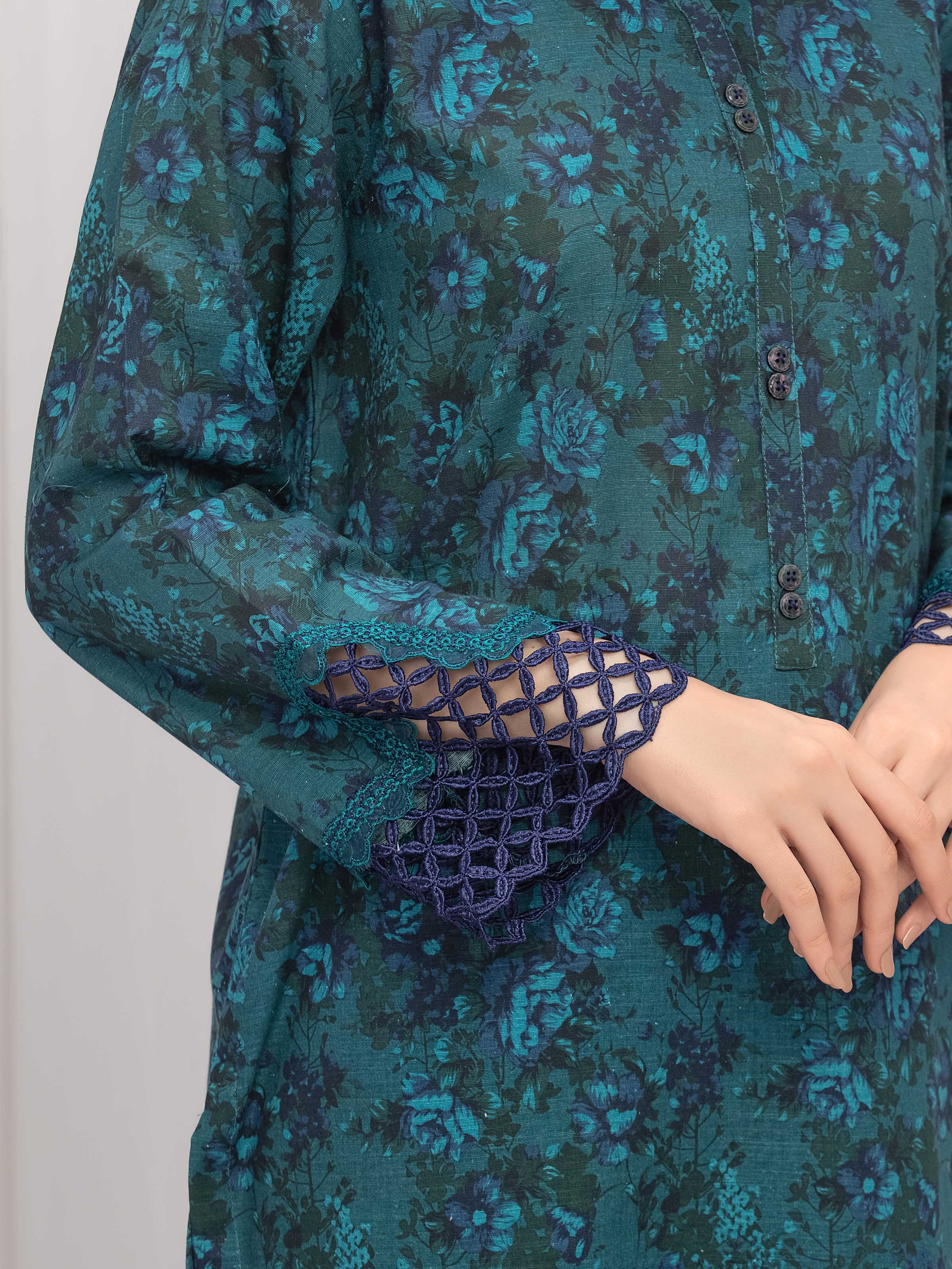 Pret Printed Khaddar Suit - EWTKE24-81538-3P - Image 4