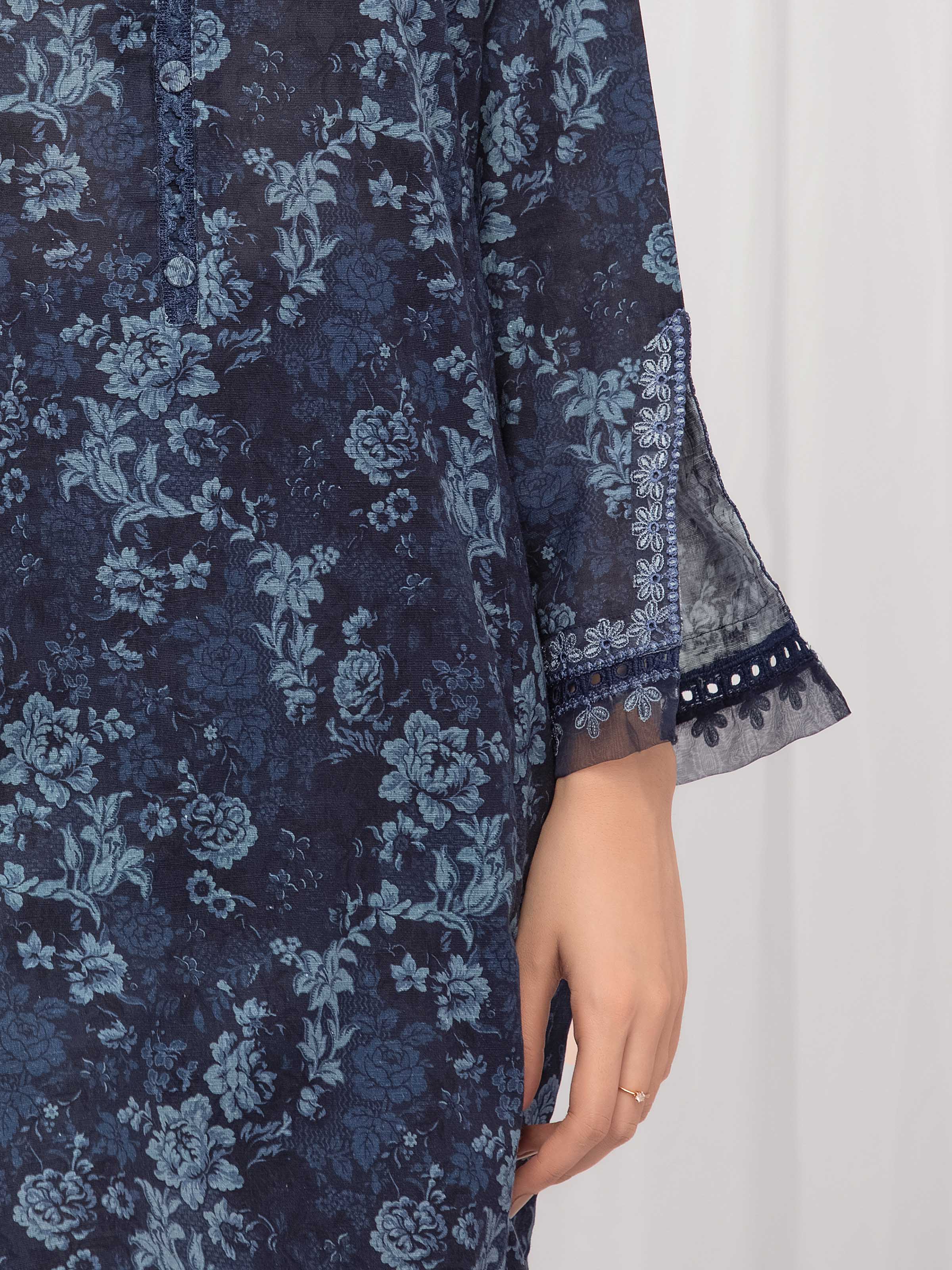 Pret Printed Khaddar Suit - EWTKE24-81539-3P - Image 4