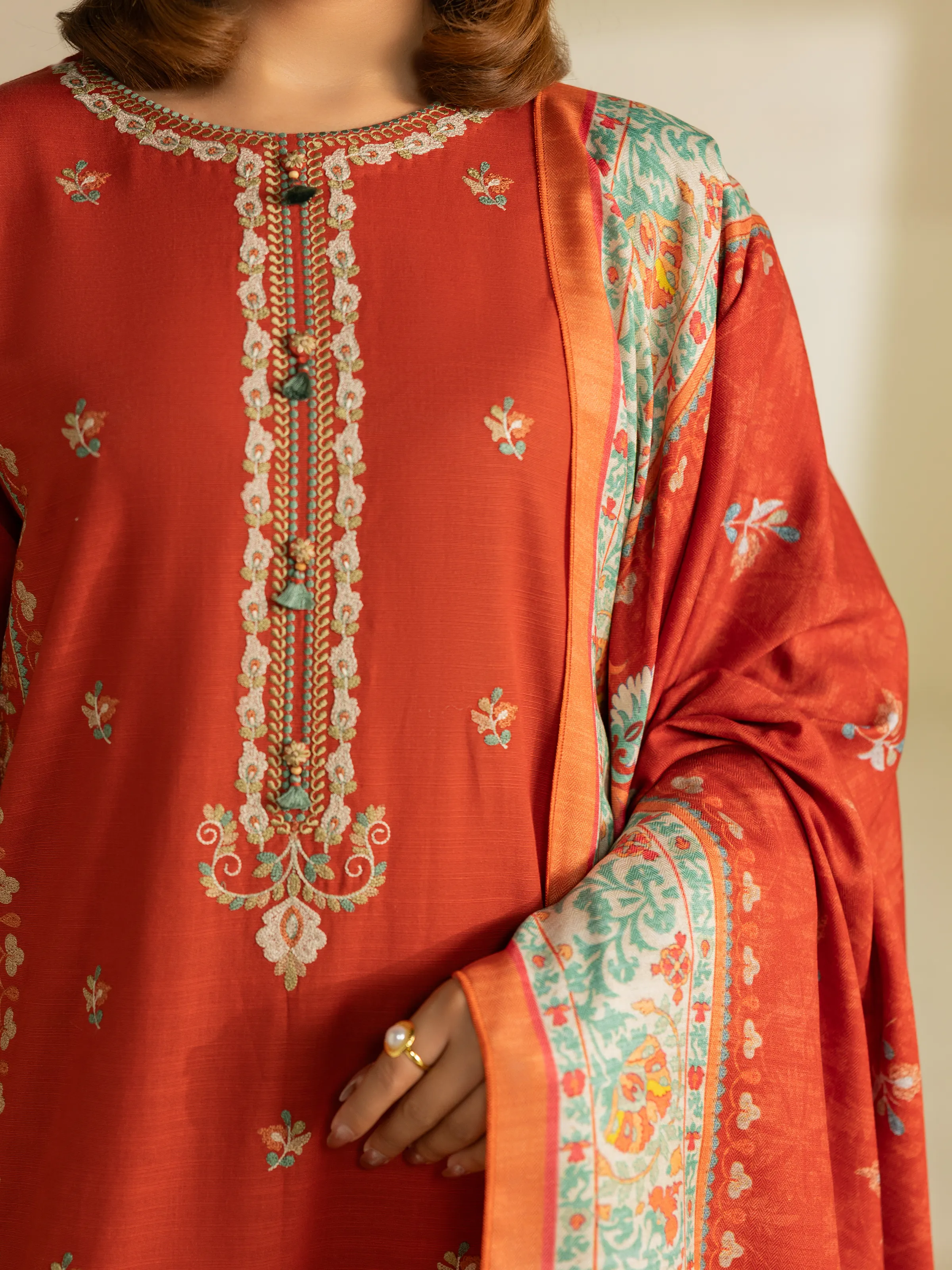 Pret Embroidered Khaddar Suit - EWTKED5-84011-3P - Image 4
