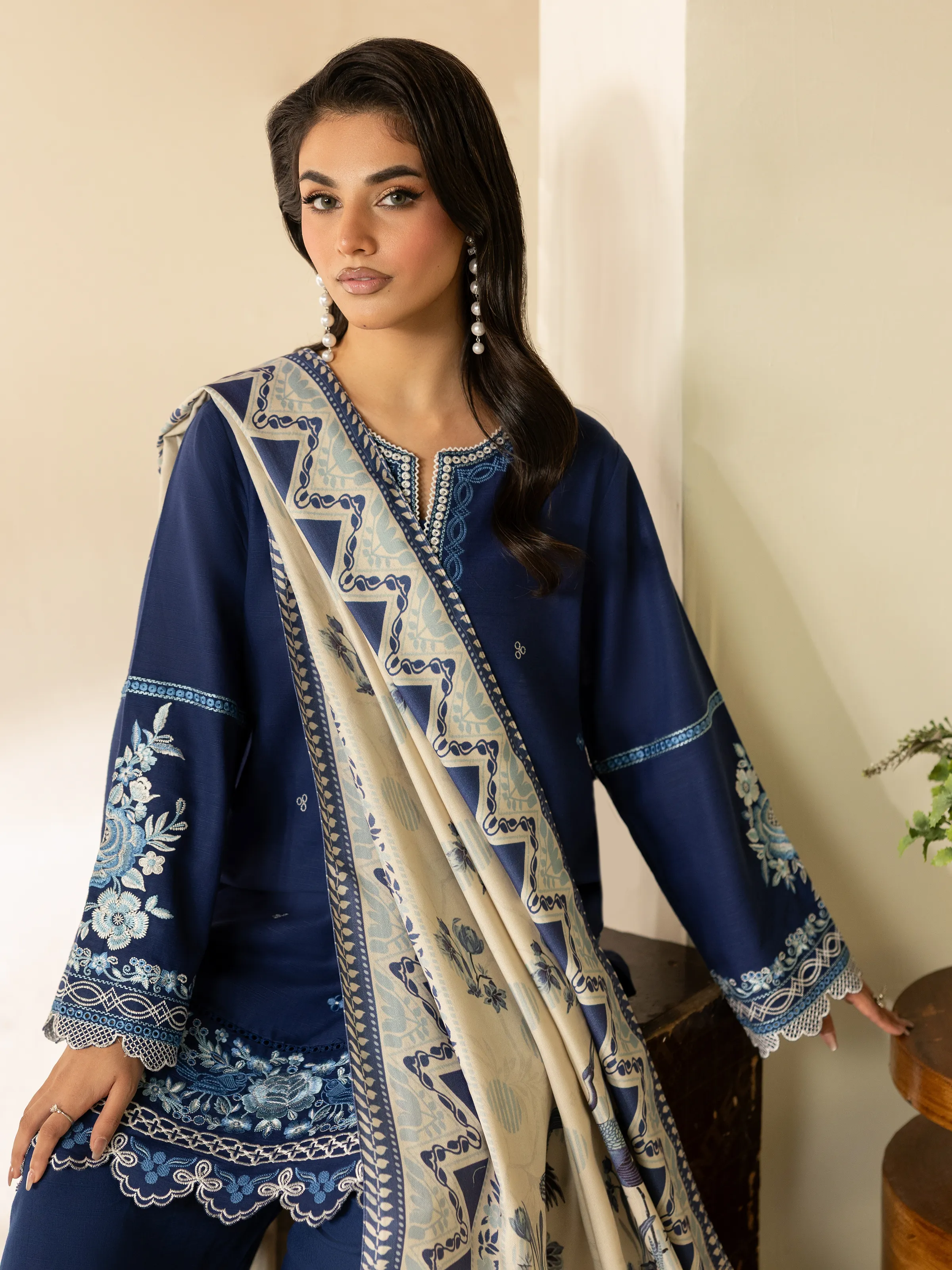 Pret Embroidered Khaddar Suit - EWTKED5-84020-3P - Image 2