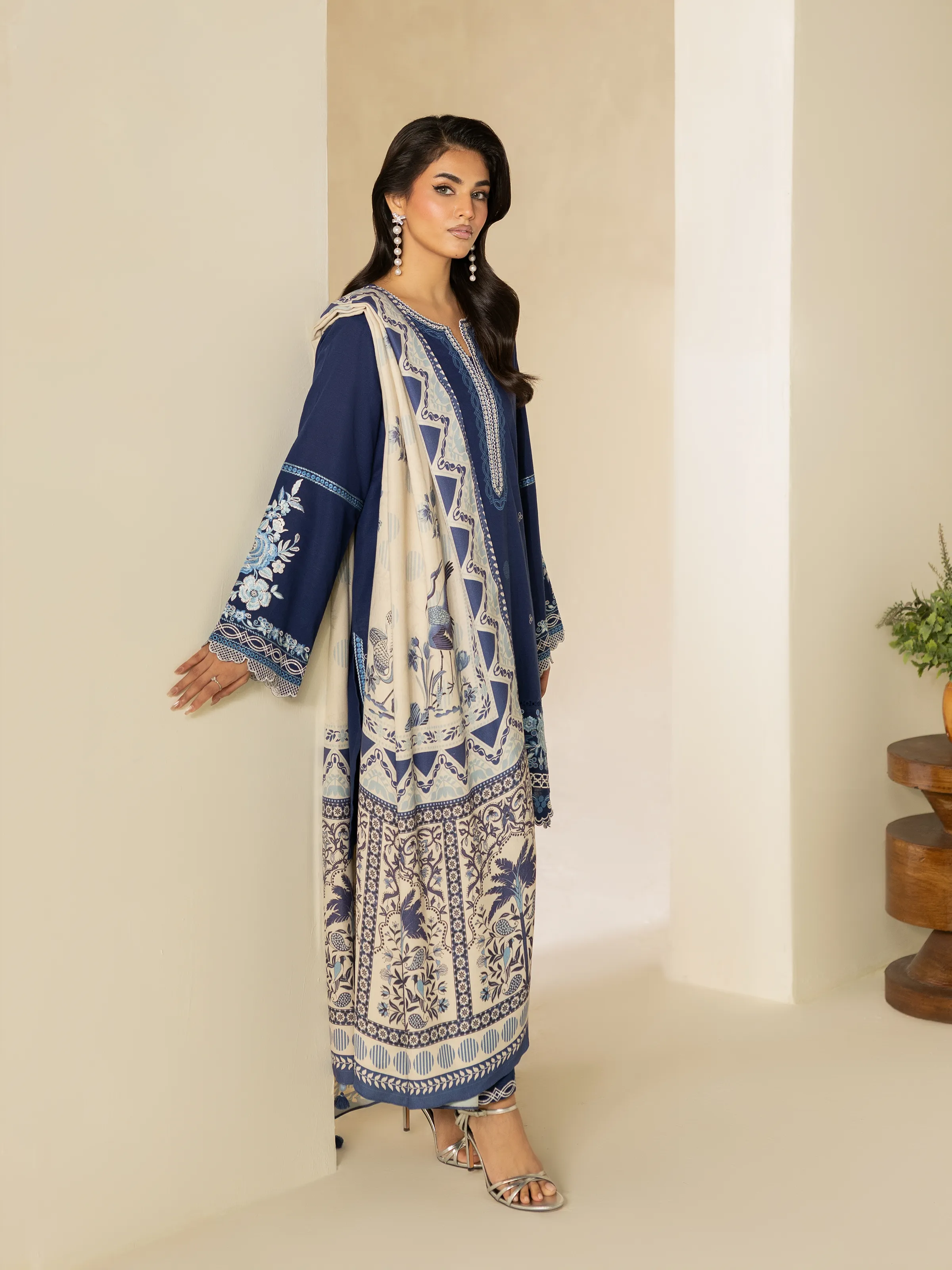 Pret Embroidered Khaddar Suit - EWTKED5-84020-3P - Image 4