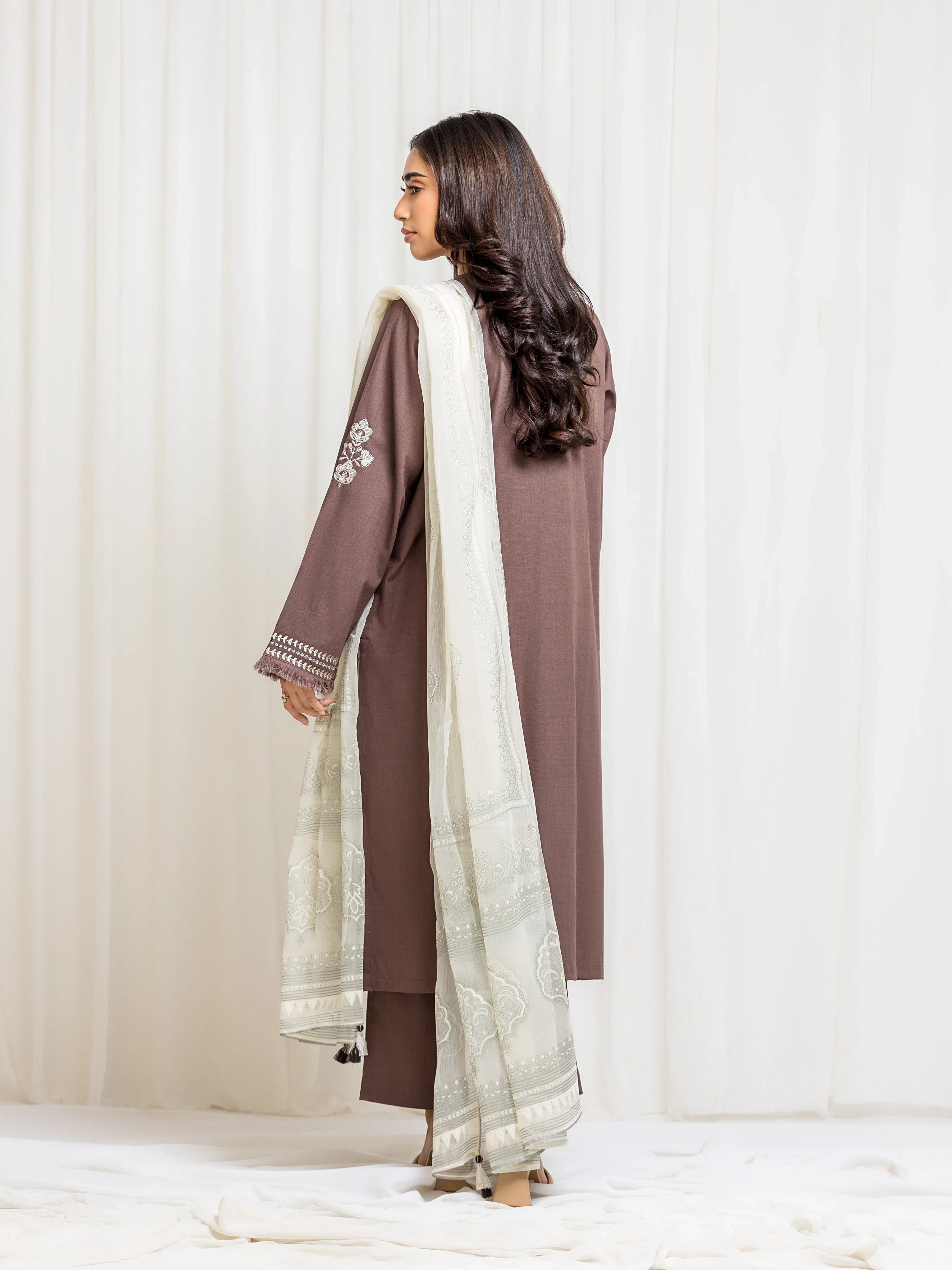 Pret Embroidered Khaddar Suit - EWTKED5-84021-3P - Image 5