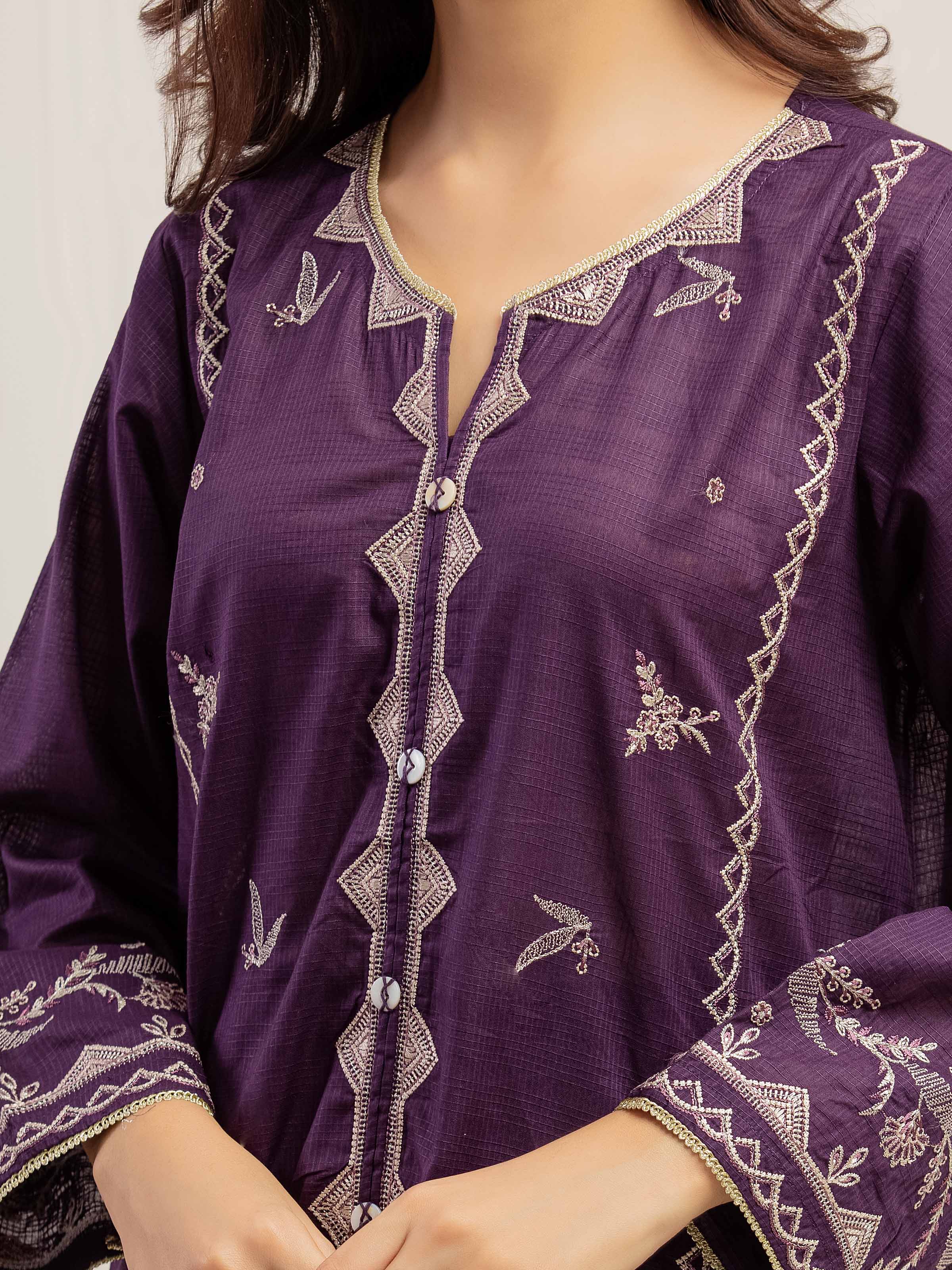 Pret Embroidered Lawn Slub Suit - EWTKE5-82109-3P - Image 3