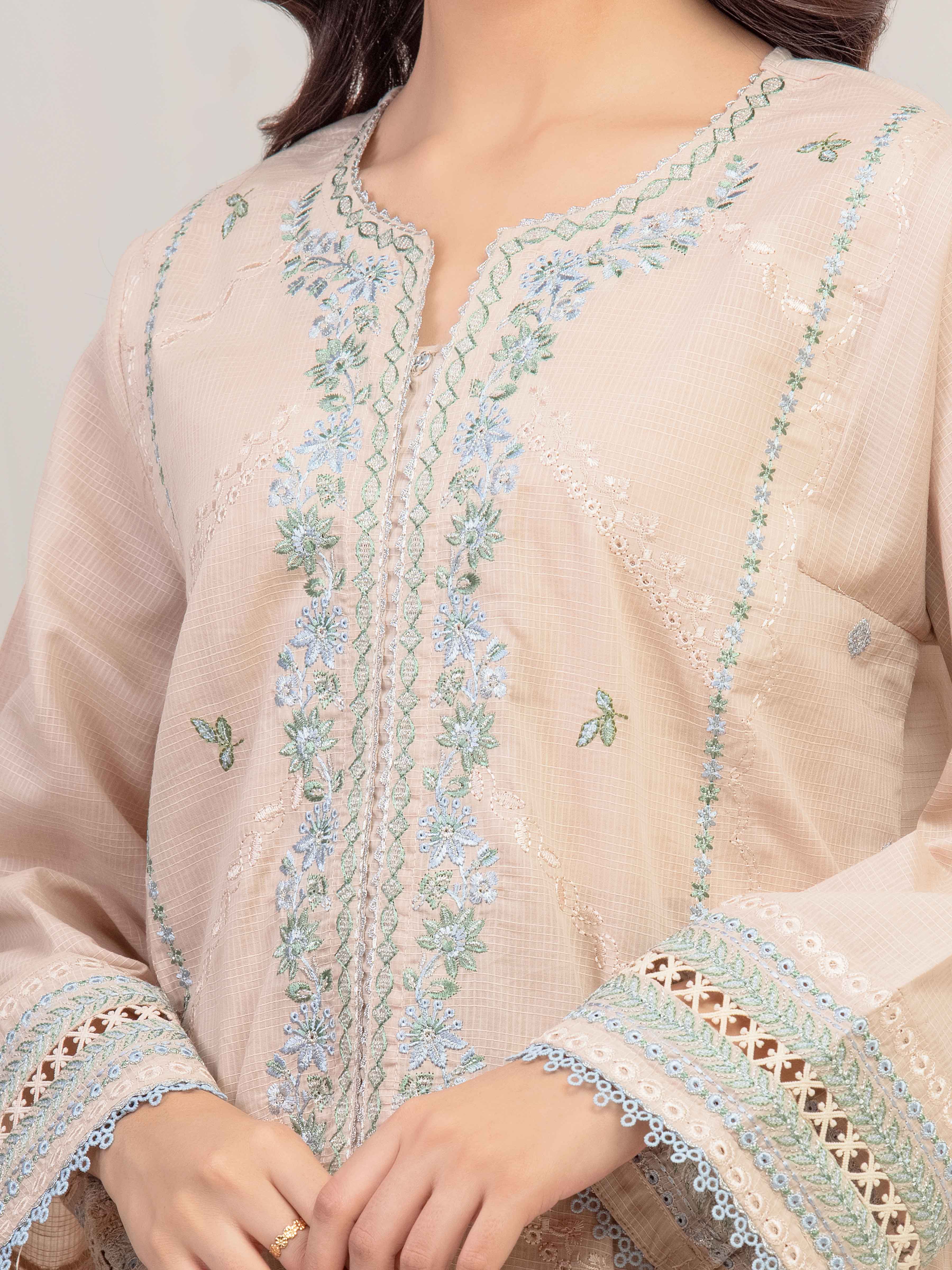 Pret Embroidered Lawn Slub Suit - EWTKE5-82113-3P - Image 3