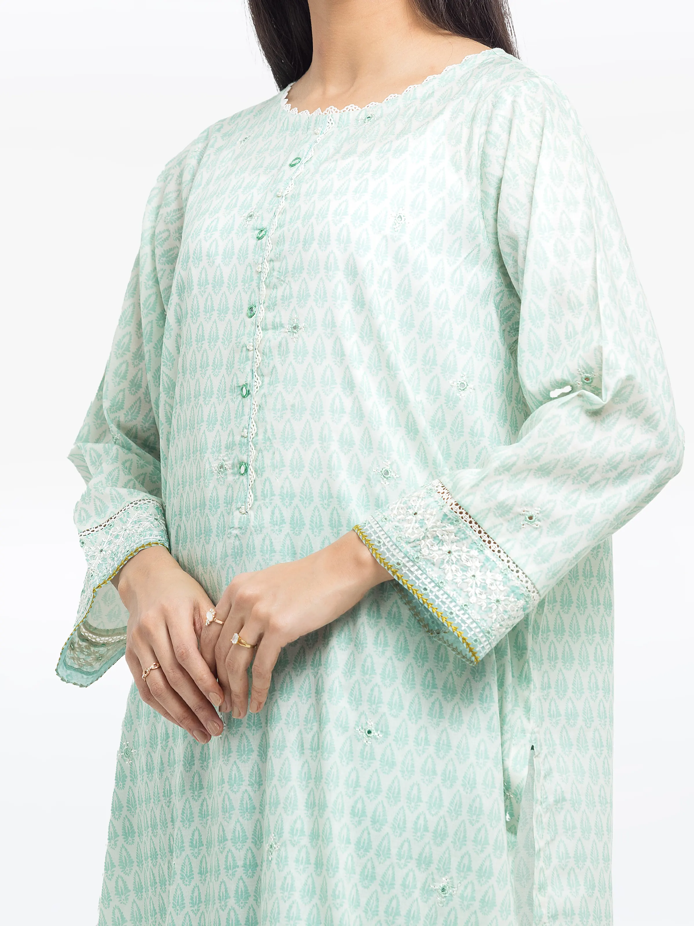 Pret Embroidered Lawn Suit - EWTKE24-80137-3P - Image 3