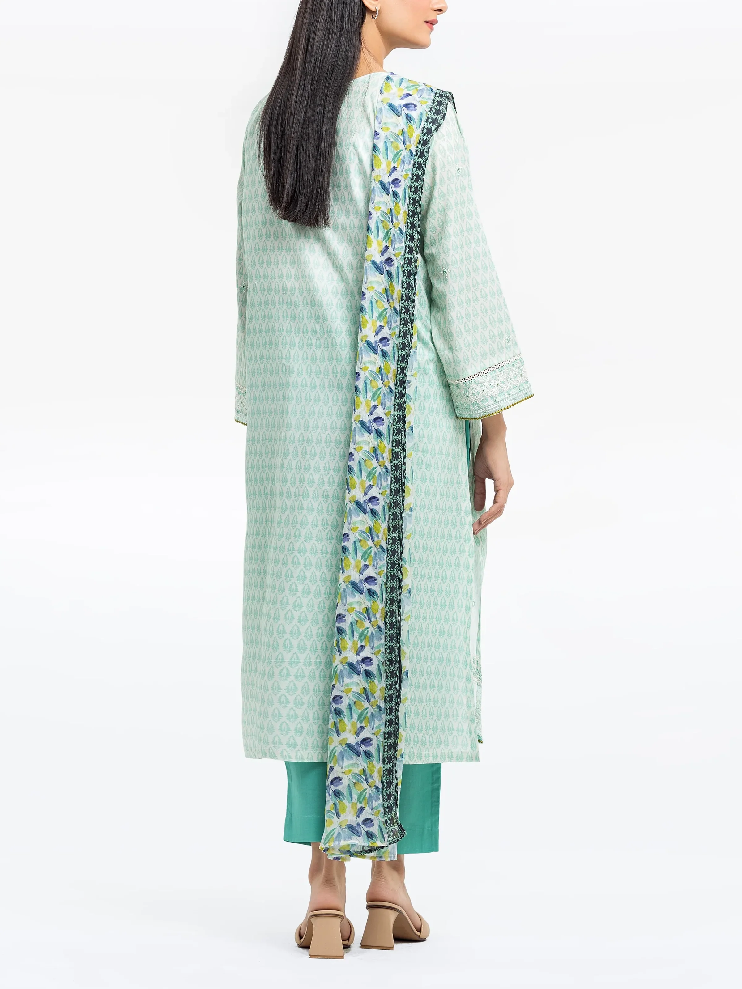 Pret Embroidered Lawn Suit - EWTKE24-80137-3P - Image 5