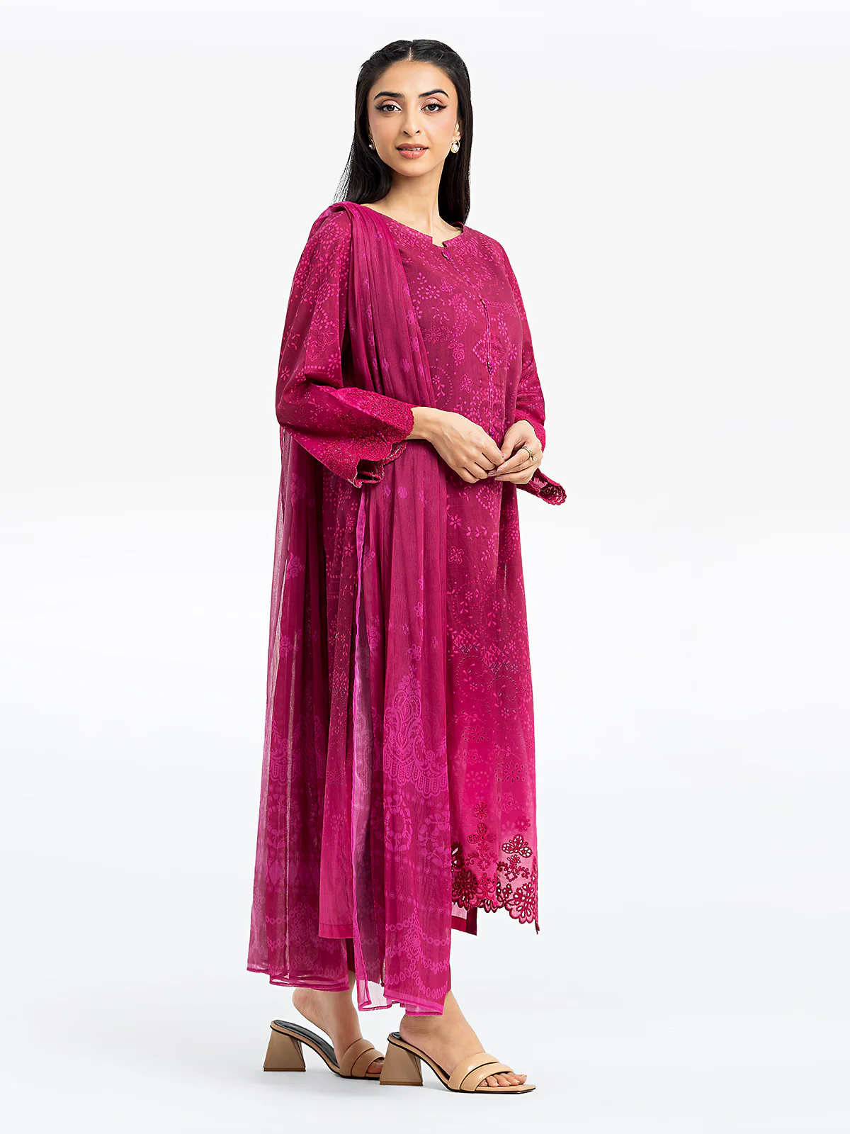 Pret Embroidered Lawn Suit - EWTKE24-80155-3P - Image 5