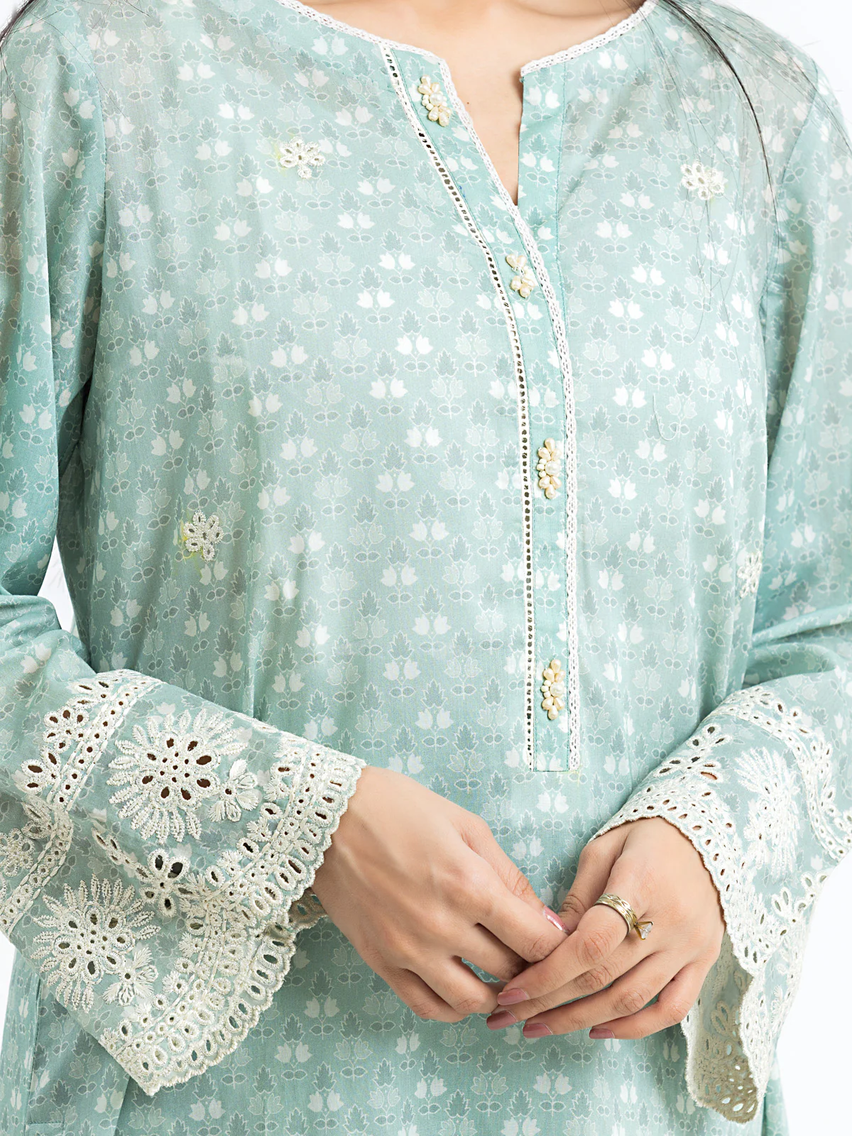 Pret Embroidered Lawn Suit - EWTKE24-81007-3P - Image 3