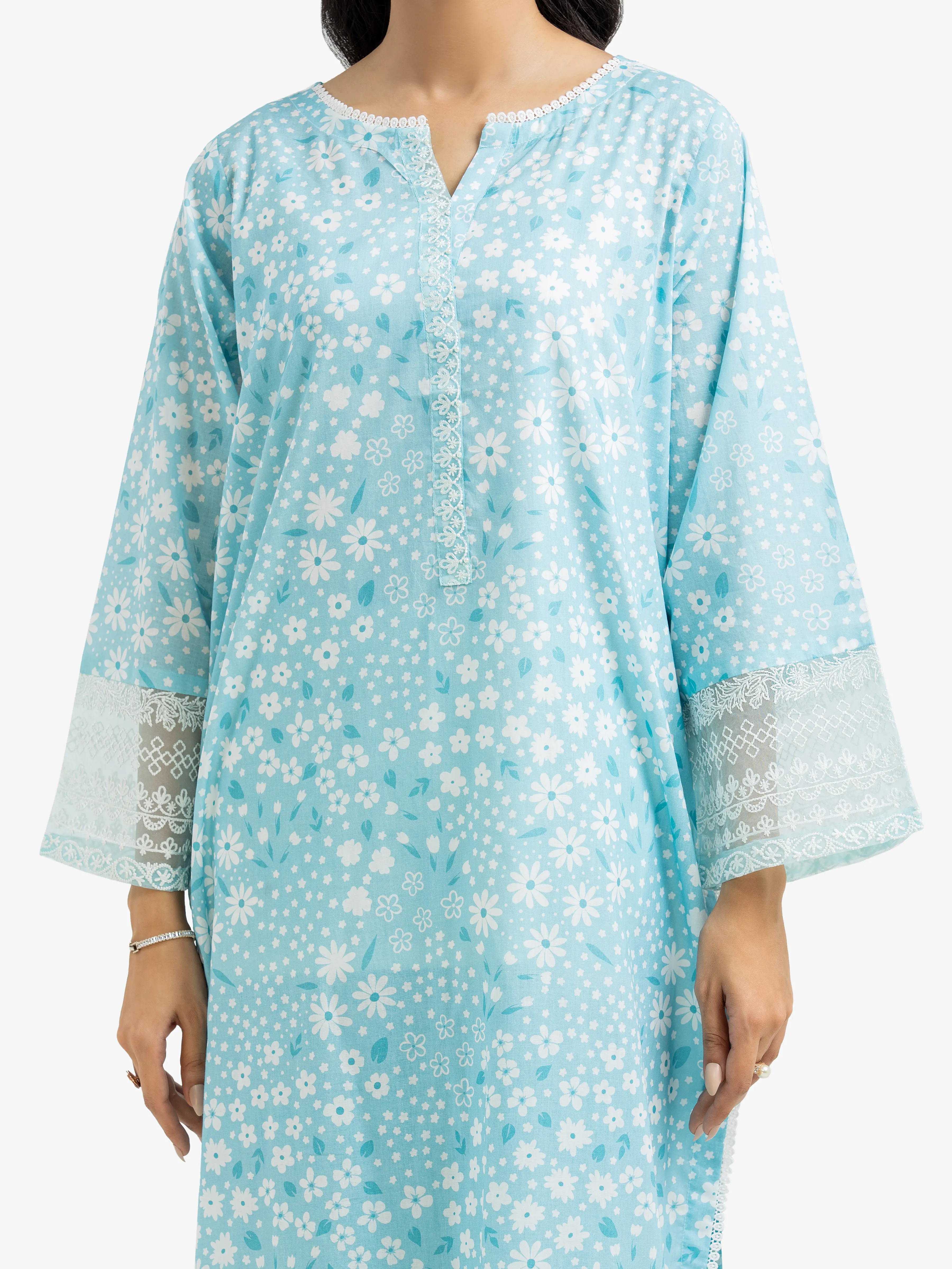 Pret Embroidered Lawn Suit - EWTKE24-81015-3P - Image 3