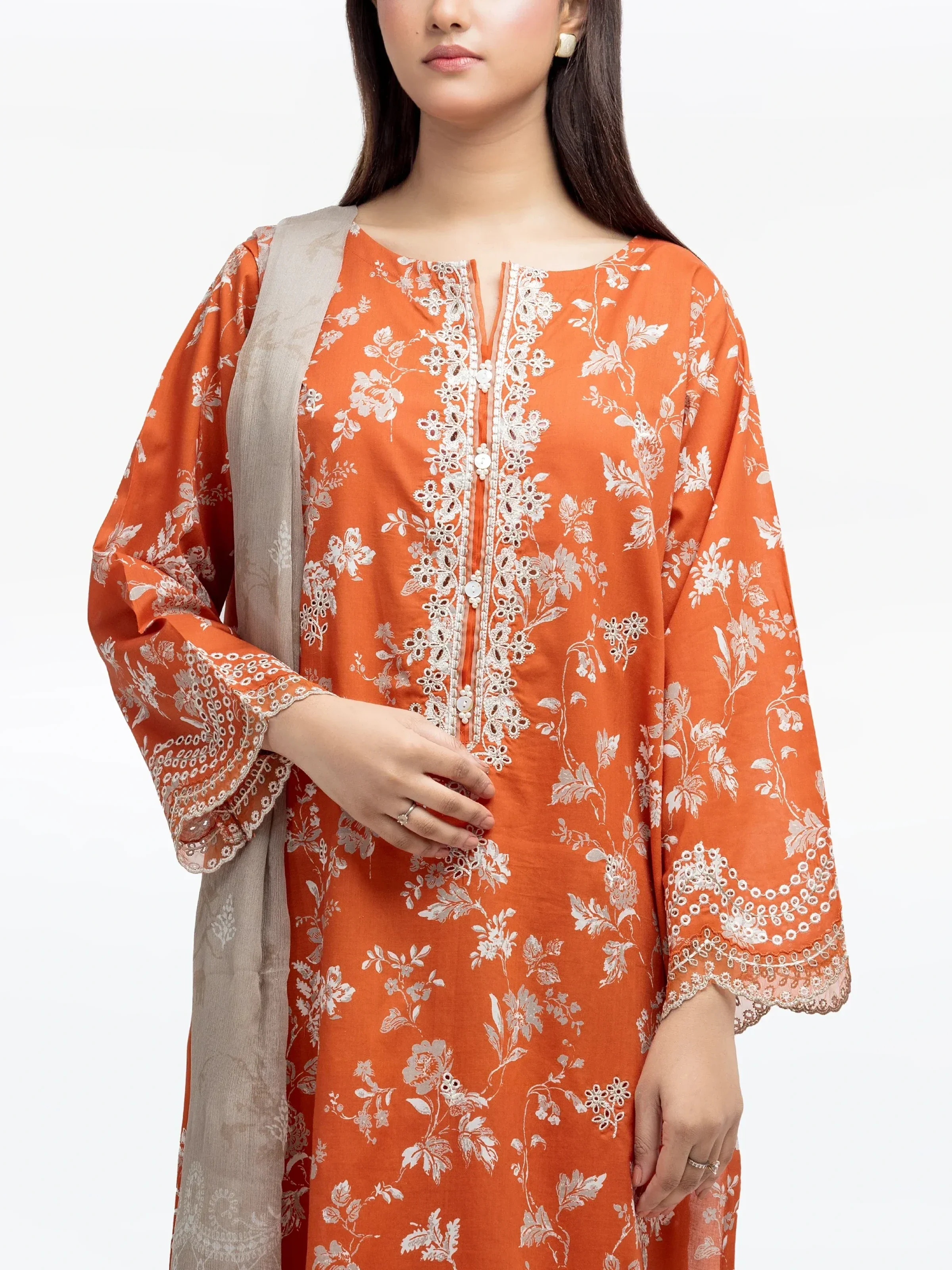 Pret Embroidered Lawn Suit - EWTKE24-81151-3P - Image 2